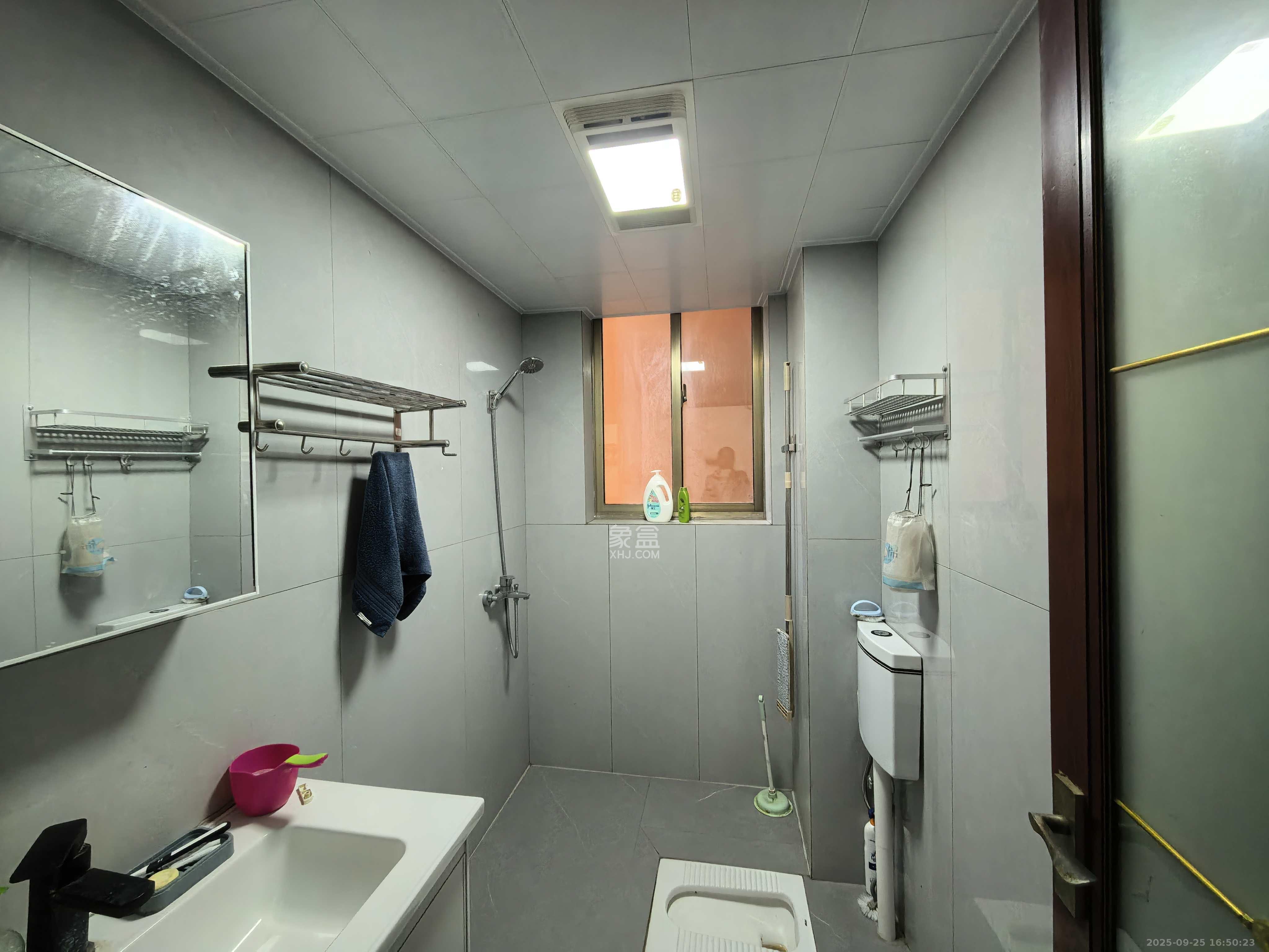 锦湘国际星城二期（锦雅苑）  3室2厅2卫    3100.0元/月室内图