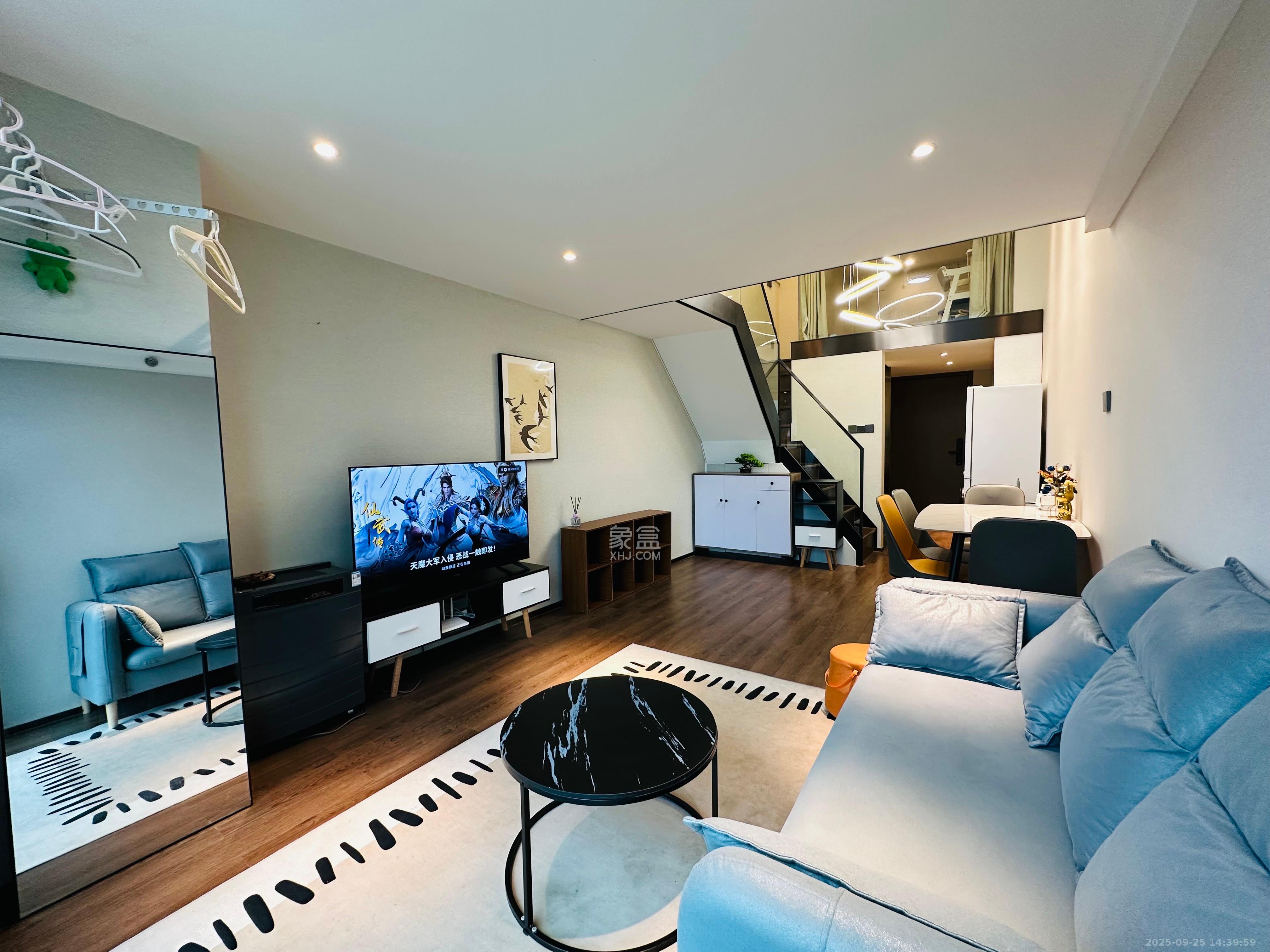 达美寰宇中心  2室2厅1卫    3200.0元/月室内图