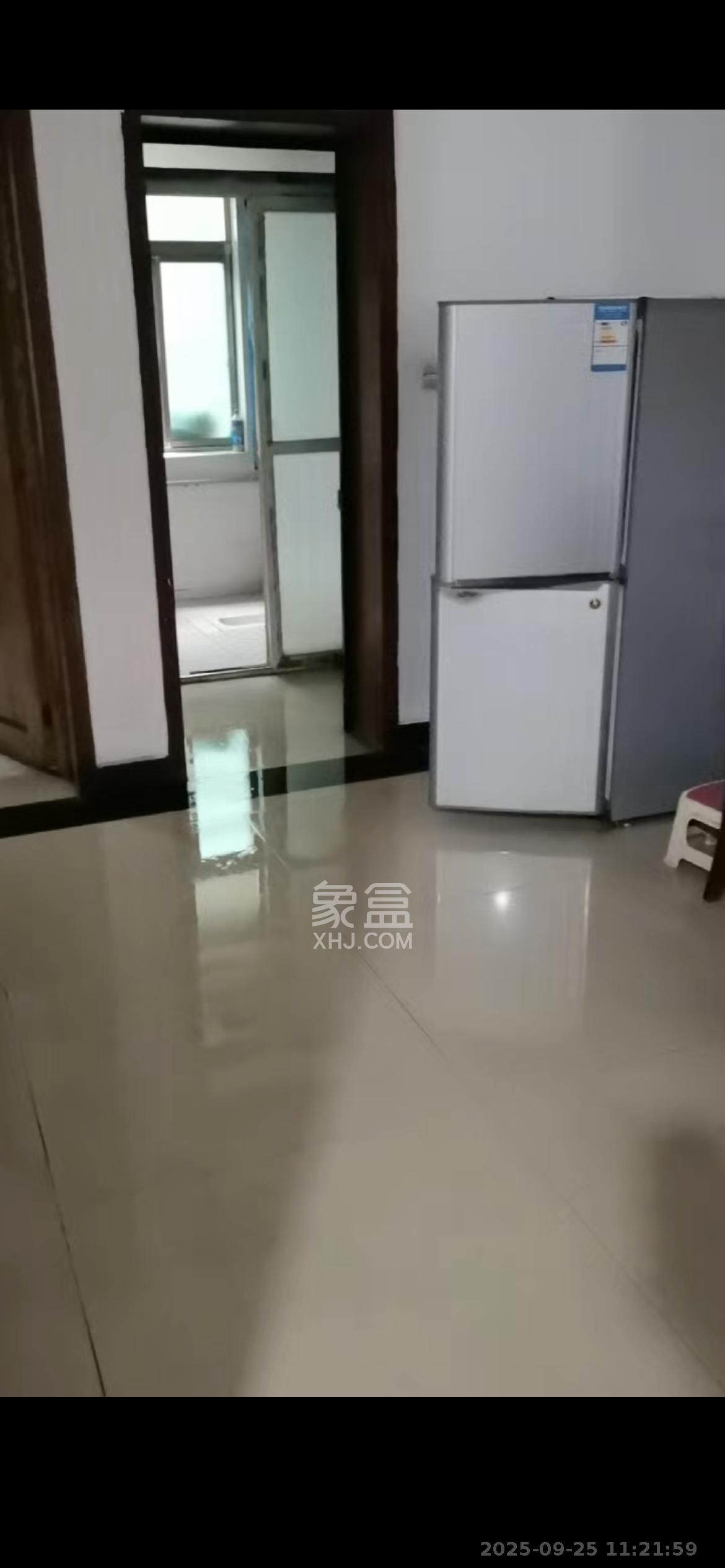 桃阳小区高层低层（安置小区）  3室2厅1卫   1500.00元/月室内图