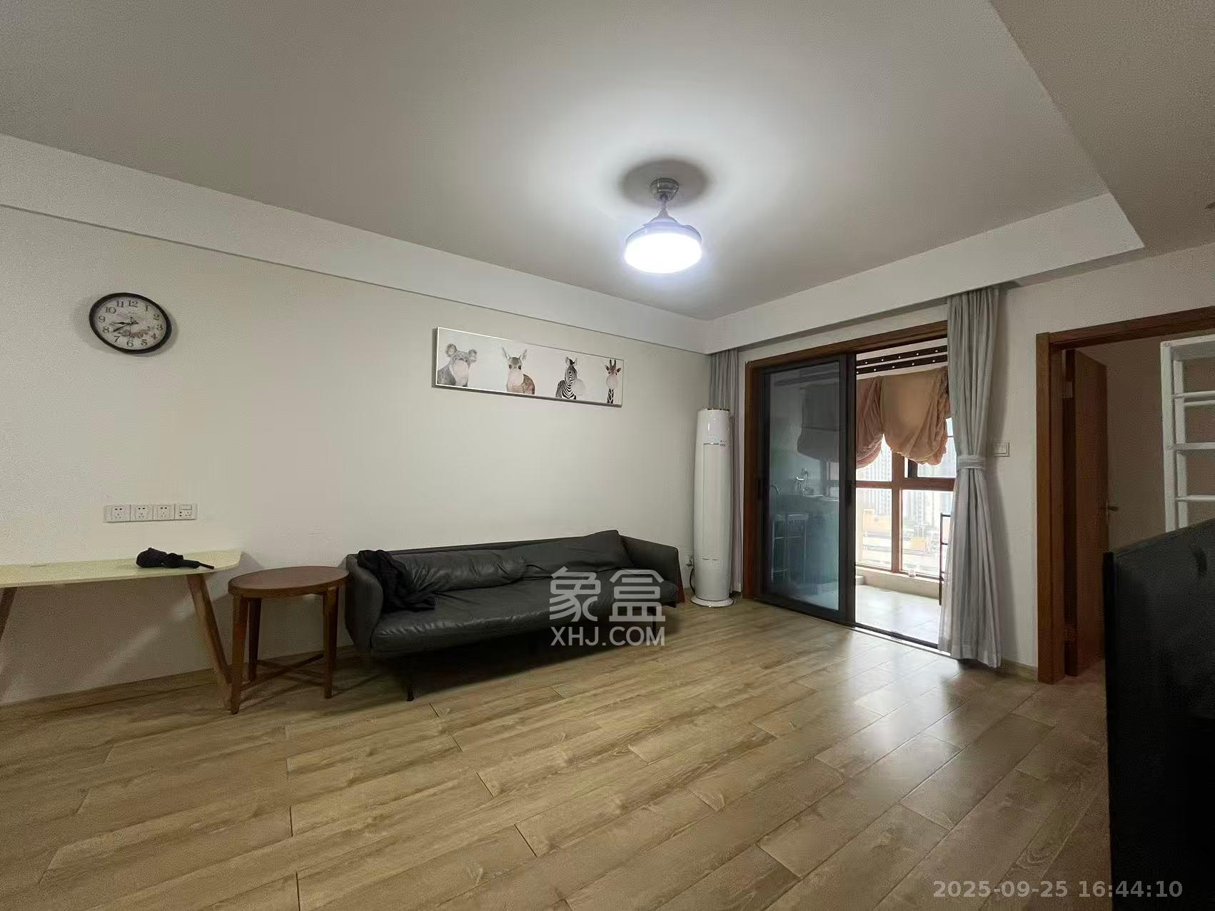 梅溪湖合能璞丽  3室2厅2卫    2600.0元/月室内图