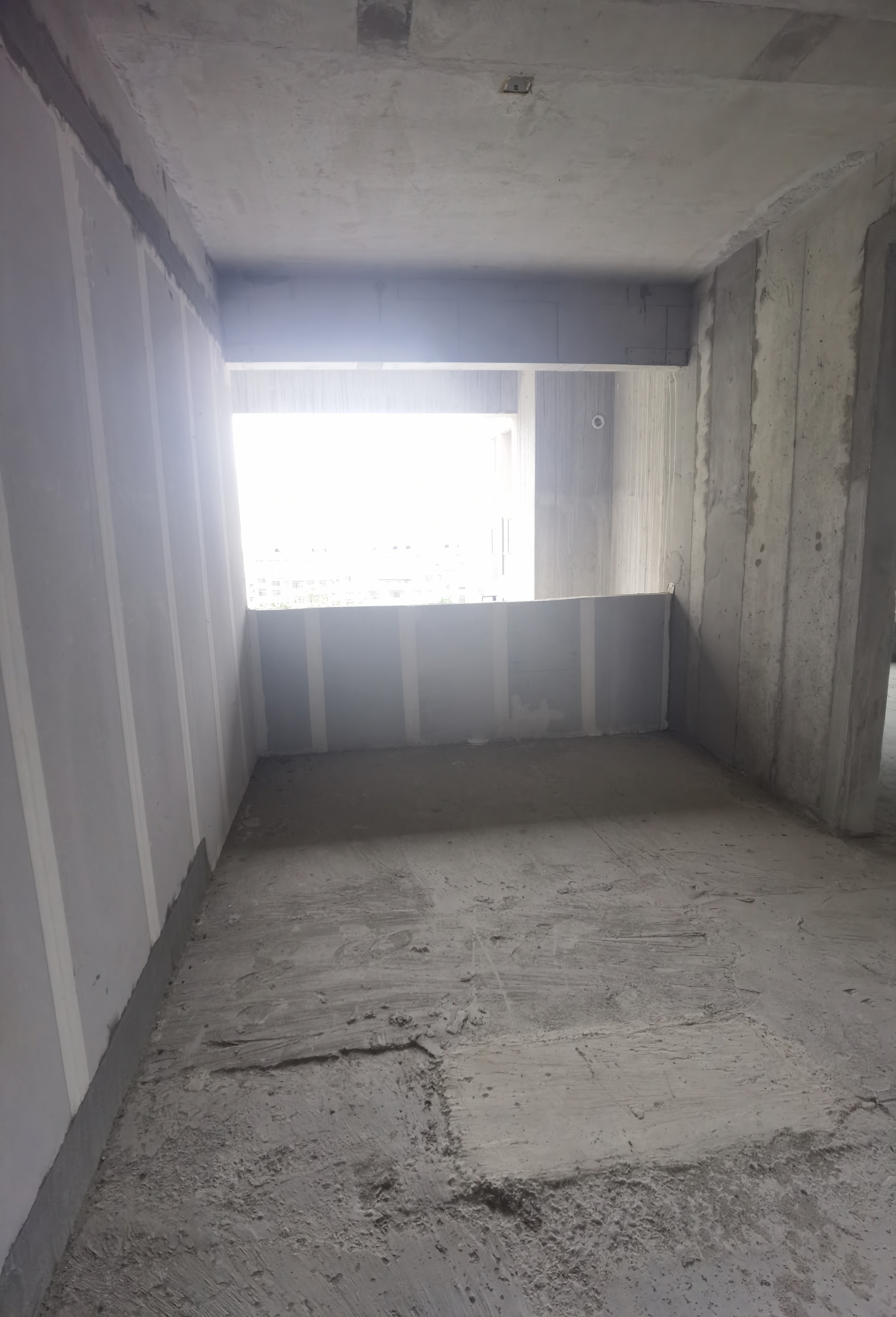 湘中府央玺 4室2厅2卫 88.8万 湘中府央玺 4室2厅2卫 88.8万客厅