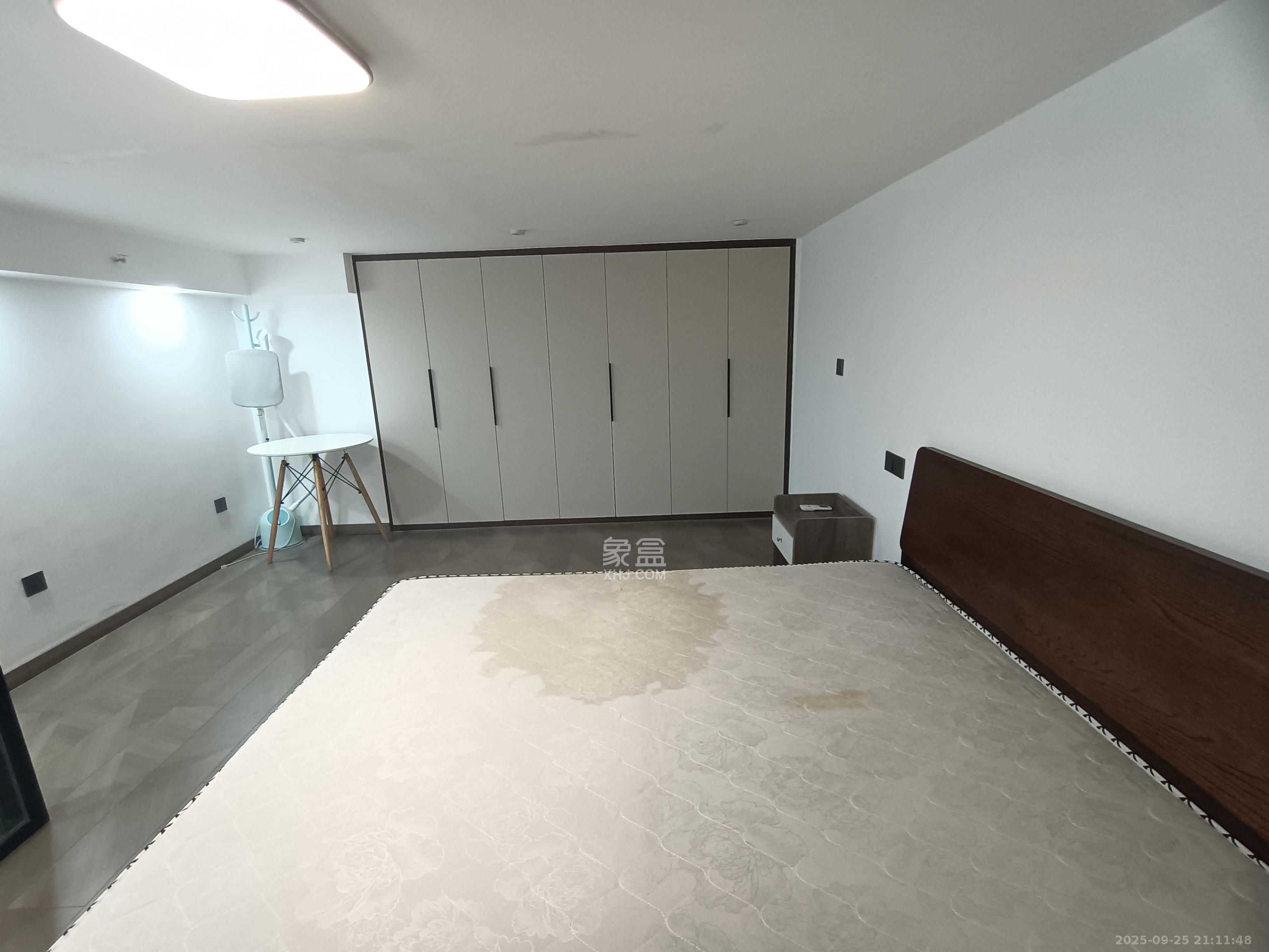 福晟钱隆国际(晟冉景苑)  2室2厅1卫    1850.0元/月 福晟钱隆国际(晟冉景苑)  2室2厅1卫    1850.0元/月室内图