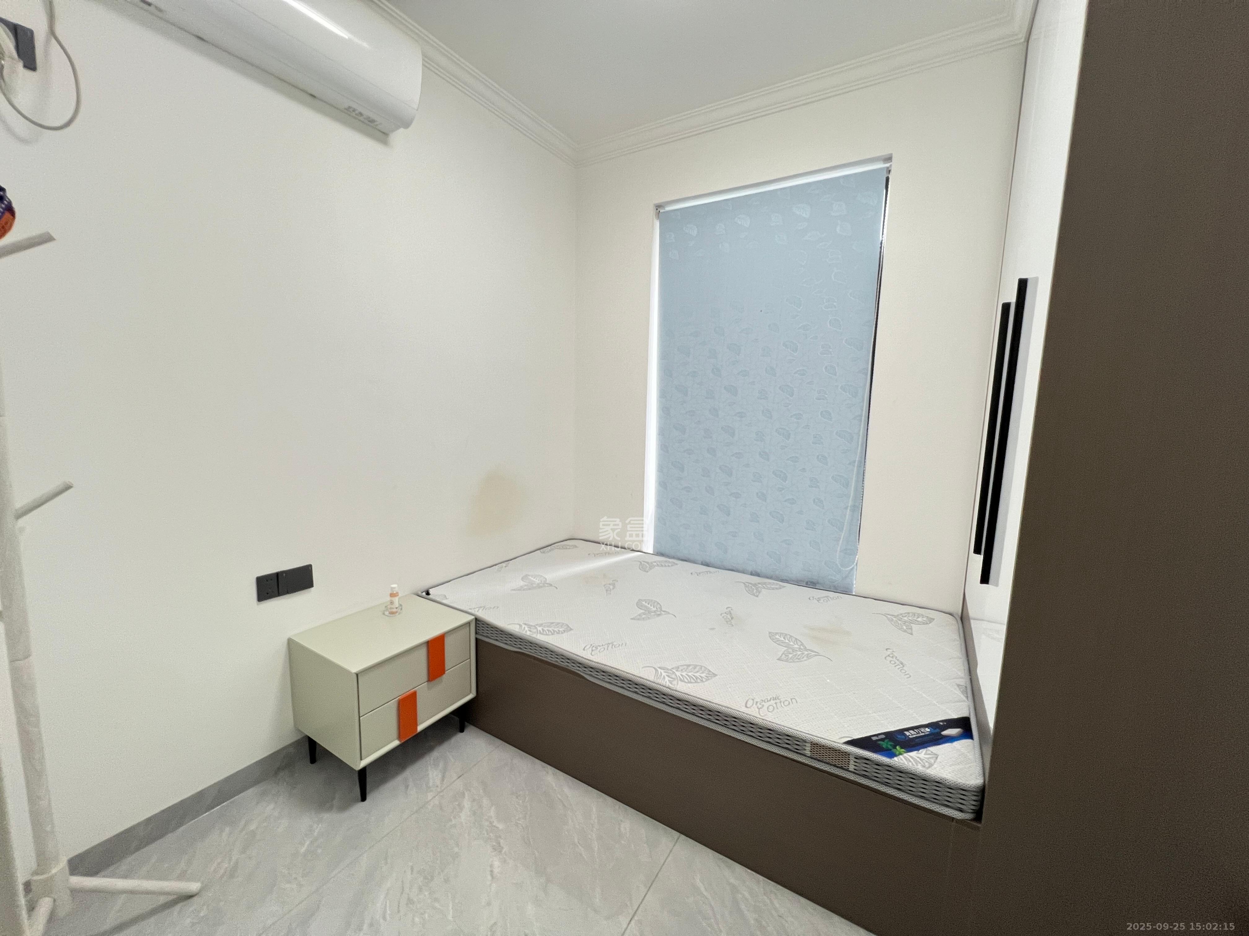 汇景豪庭  2室1厅1卫   3600.00元/月室内图