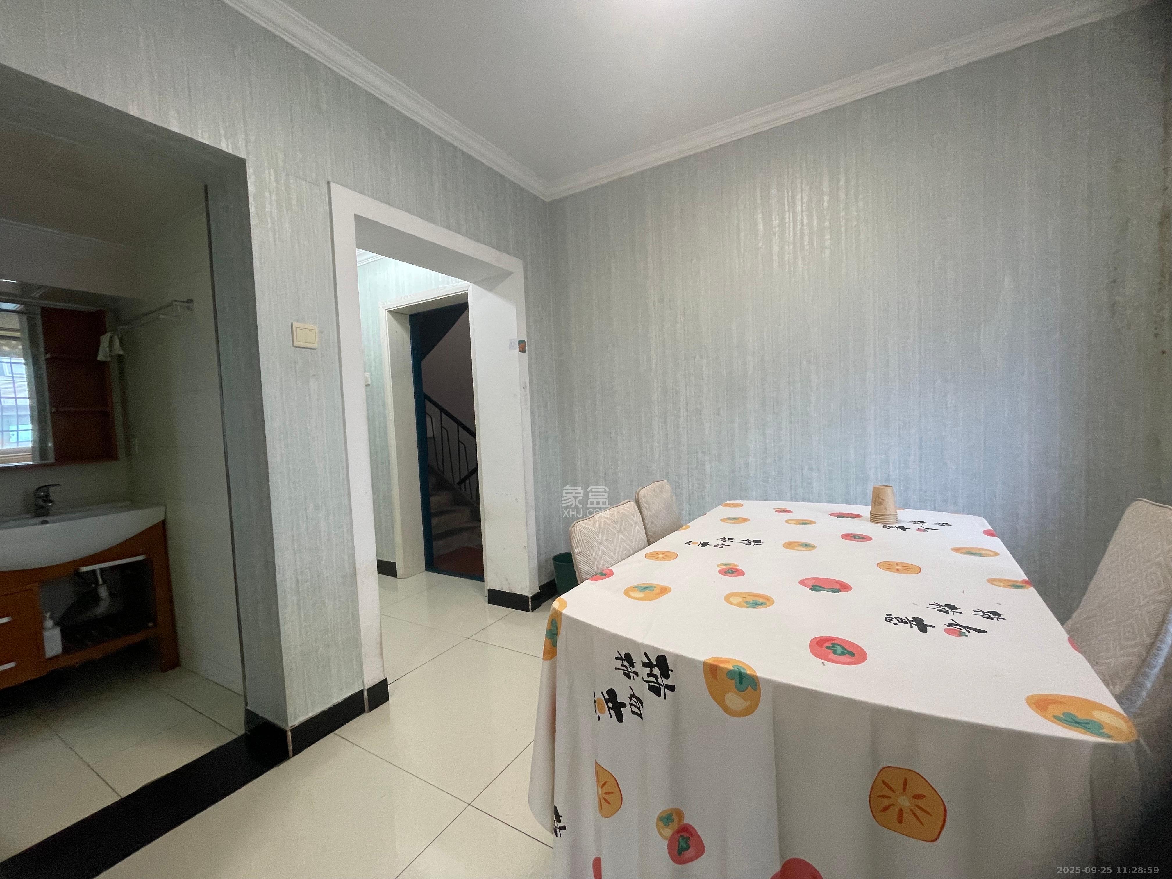 自来水设计公司宿舍 2室2厅1卫 2000.0元/月 自来水设计公司宿舍 2室2厅1卫 2000.0元/月室内图