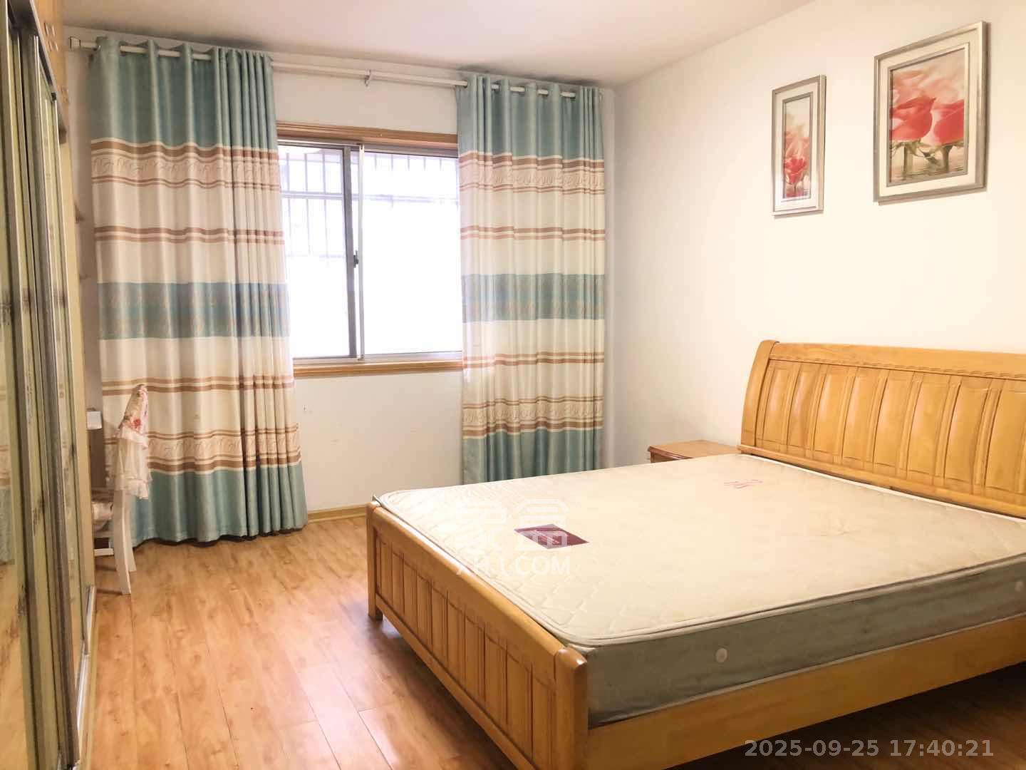 红树湾 3室2厅1卫 1900.0元/月 红树湾 3室2厅1卫 1900.0元/月室内图