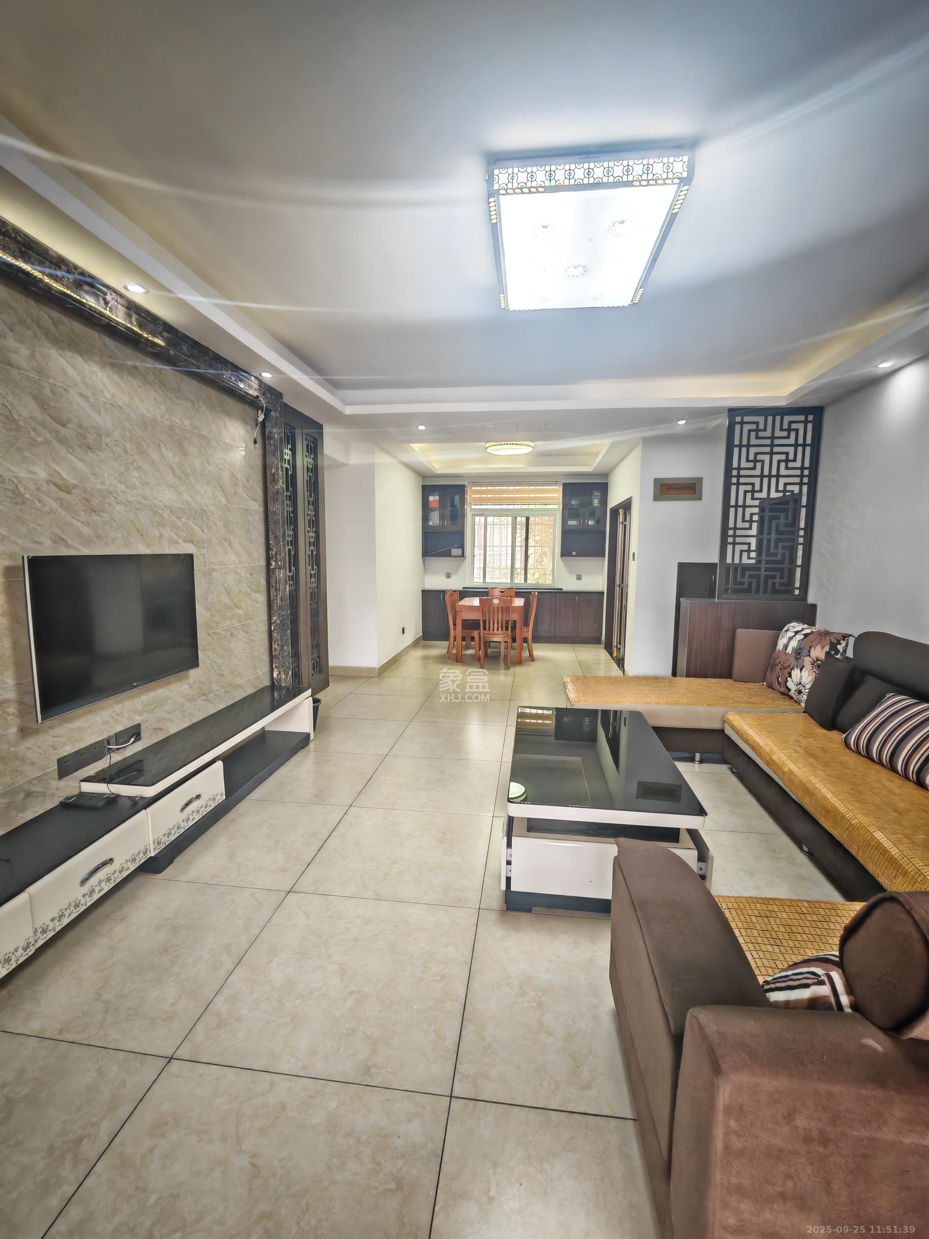 湖南省特种设备检验检测院宿舍楼  3室2厅1卫    2400.0元/月 湖南省特种设备检验检测院宿舍楼  3室2厅1卫    2400.0元/月