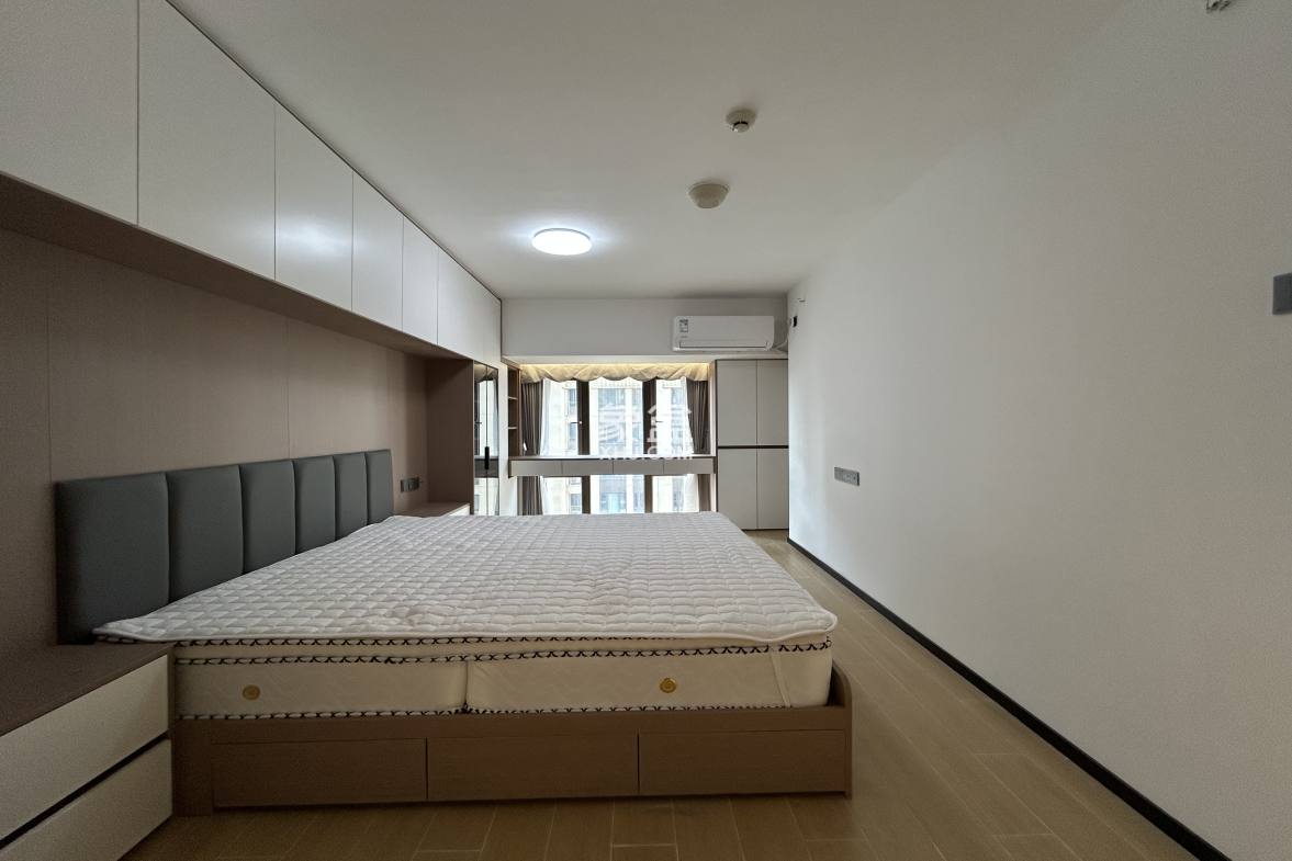 海航豪庭南苑  1室1厅2卫    3600.0元/月 海航豪庭南苑  1室1厅2卫    3600.0元/月室内图