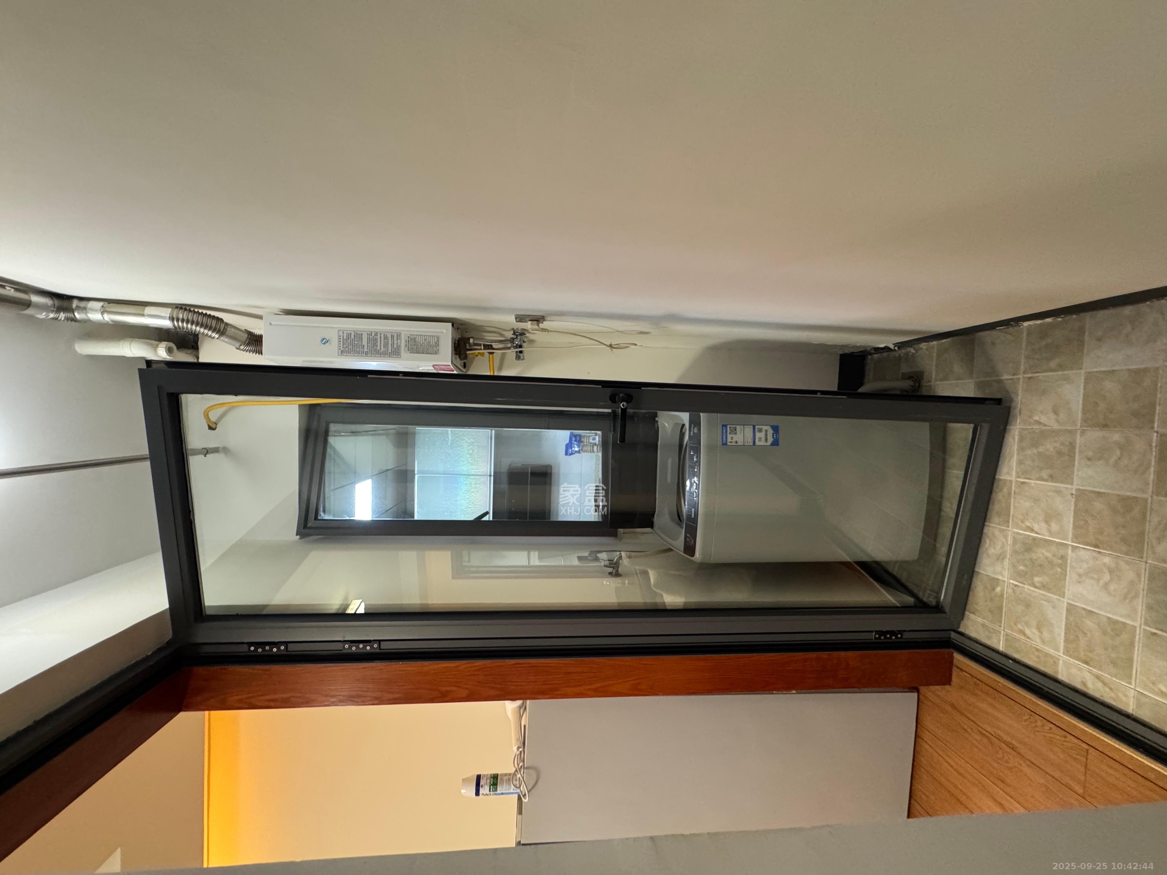 万博汇 2室2厅1卫 3000.0元/月 万博汇 2室2厅1卫 3000.0元/月室内图