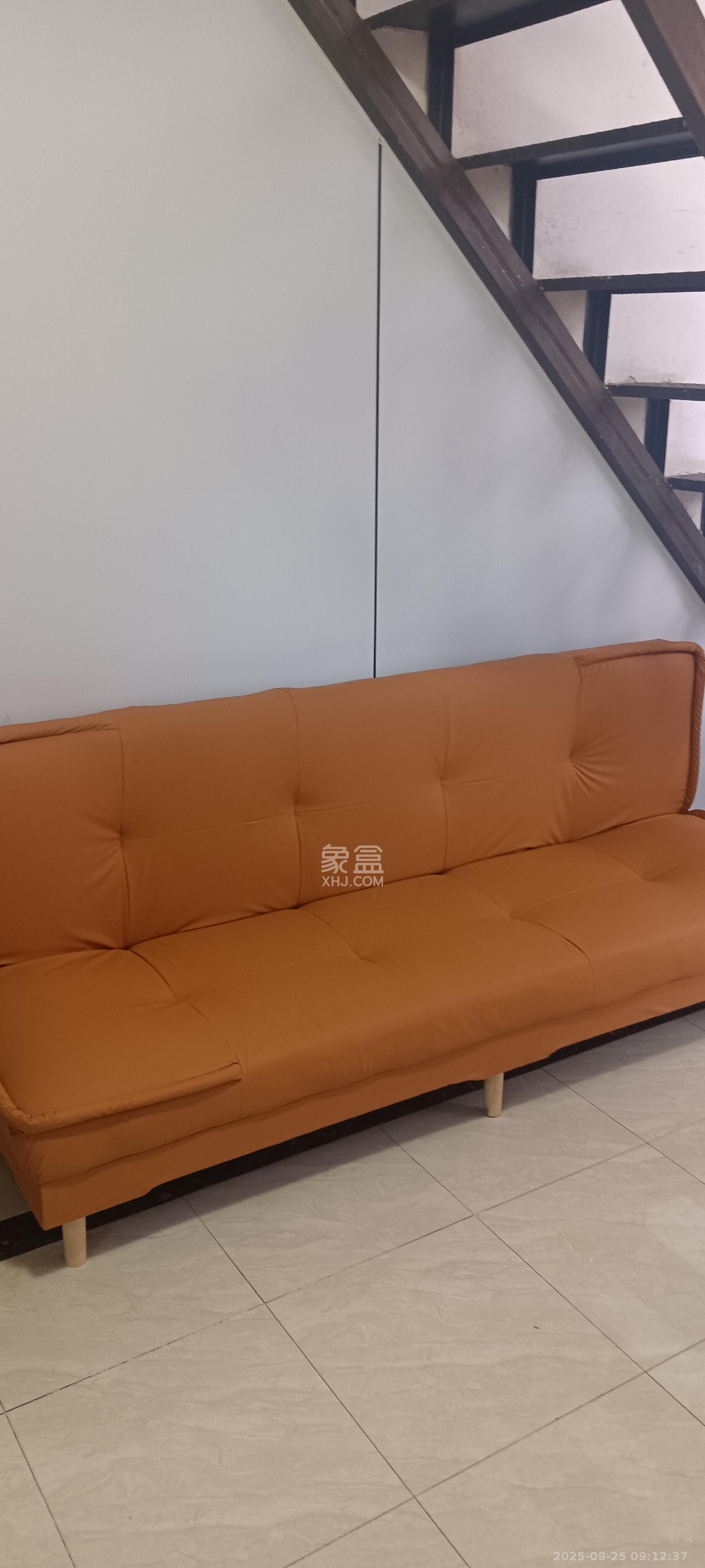 他城(天鸿时代公寓)  1室1厅1卫    1100.0元/月 他城(天鸿时代公寓)  1室1厅1卫    1100.0元/月