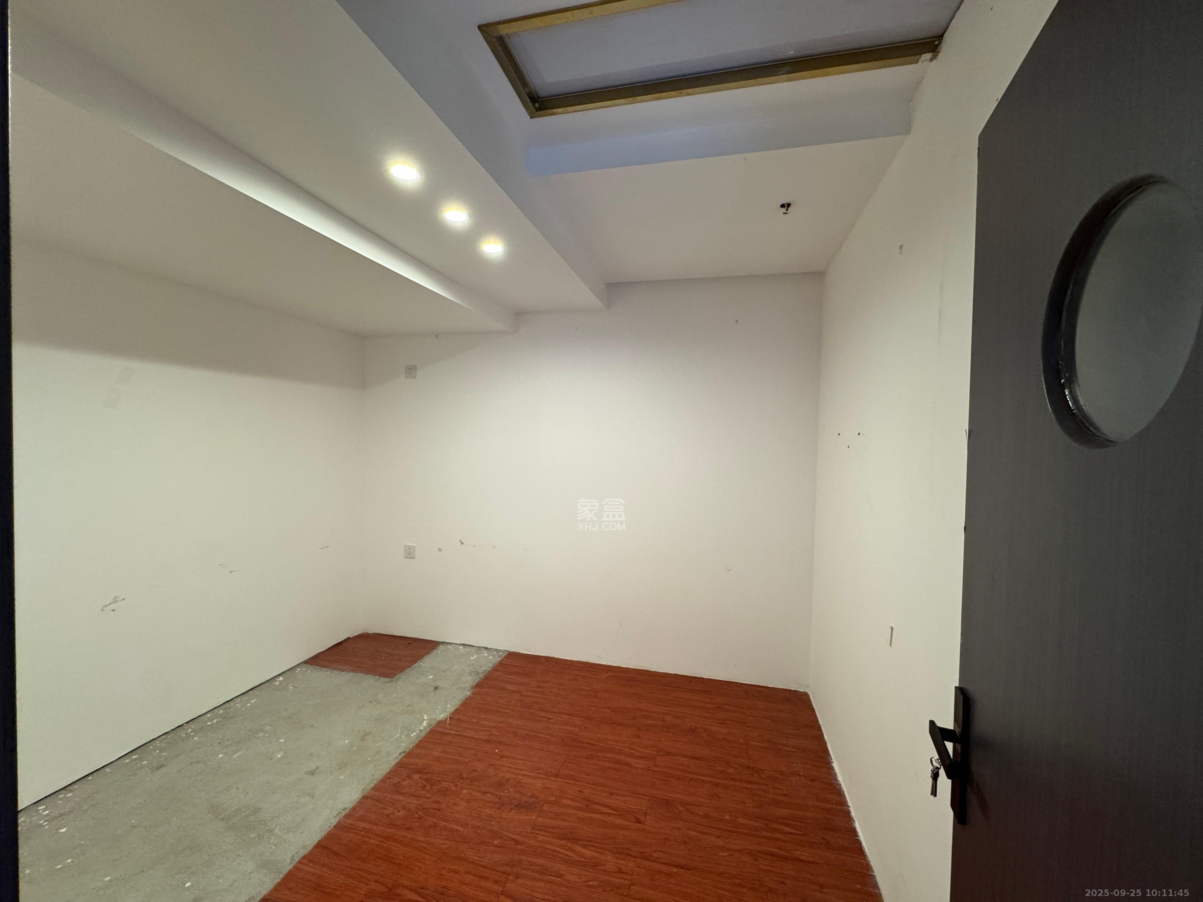 汇达国际公馆（汇达大厦）  8室2厅1卫    5000.0元/月室内图