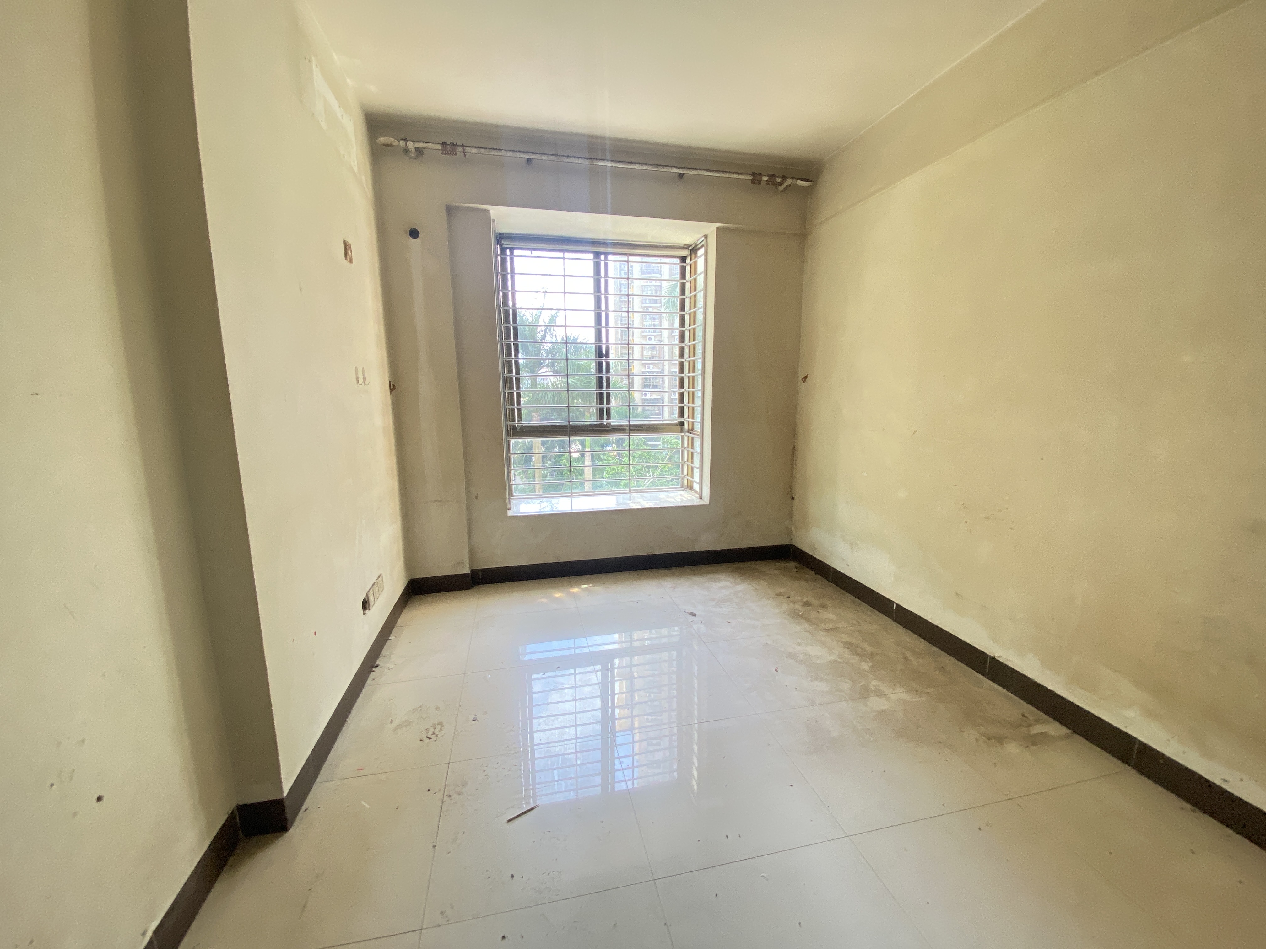 金鹿花园一期 4室2厅2卫 3200.0元/月 金鹿花园一期 4室2厅2卫 3200.0元/月室内图