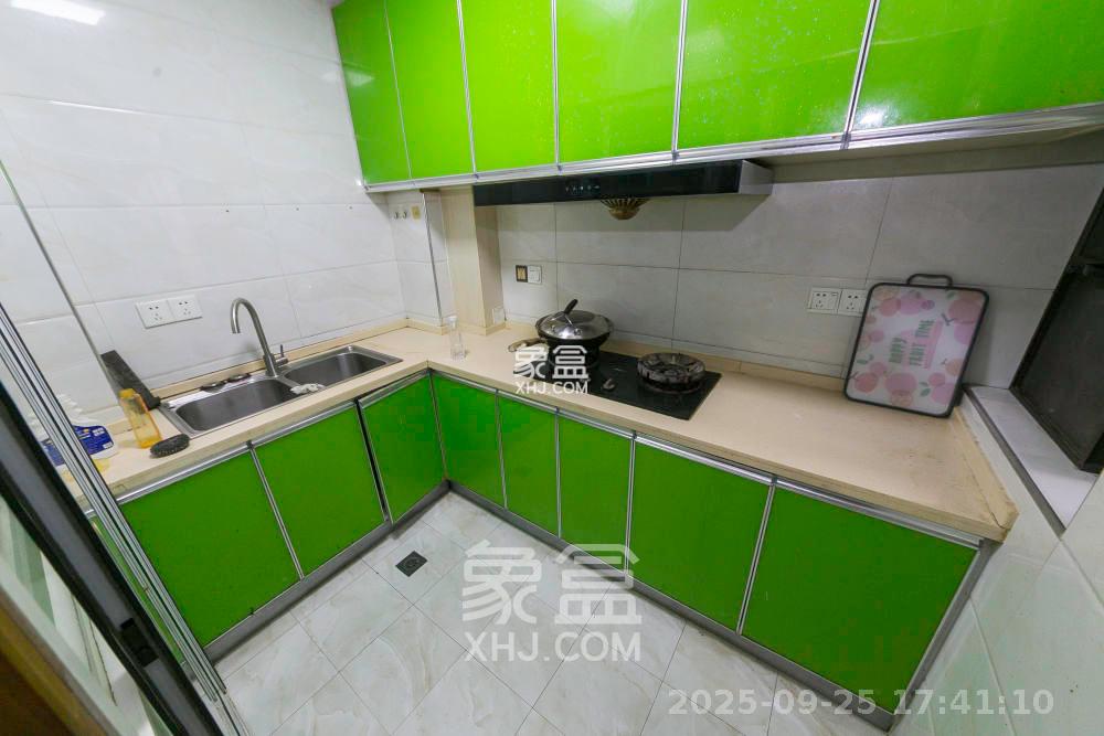 长城水郡  2室2厅1卫    1800.0元/月室内图