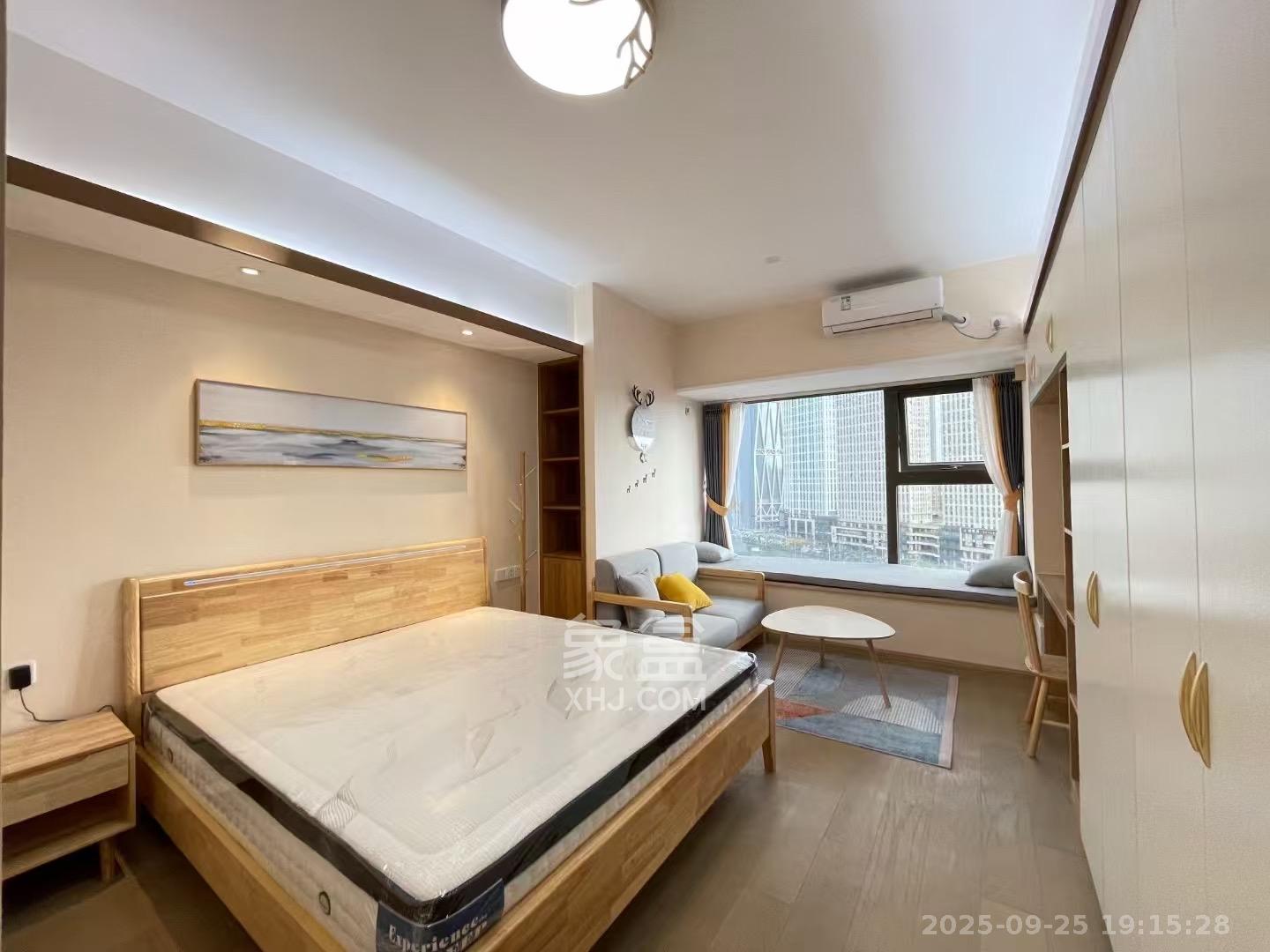 远洋外滩壹号  1室1厅1卫    2000.0元/月室内图