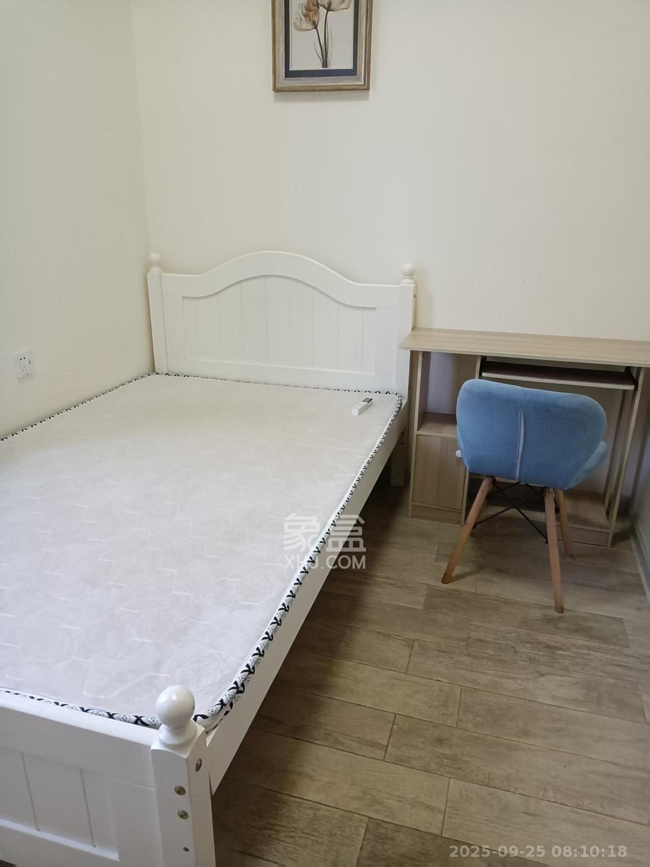 兰亭湾畔 1室1厅1卫 1000.0元/月 兰亭湾畔 1室1厅1卫 1000.0元/月室内图