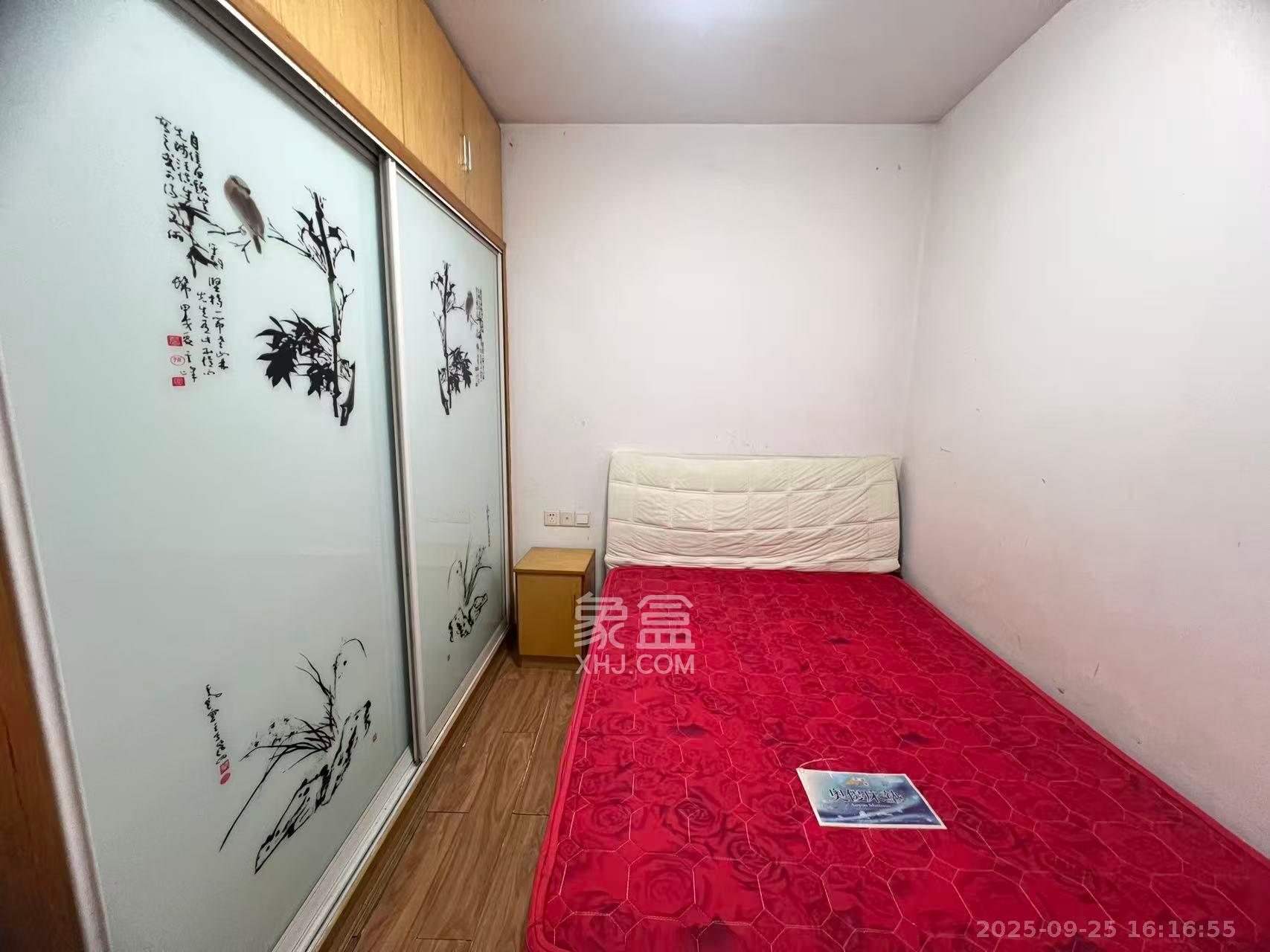 汇都公寓  1室1厅1卫   1600.00元/月室内图
