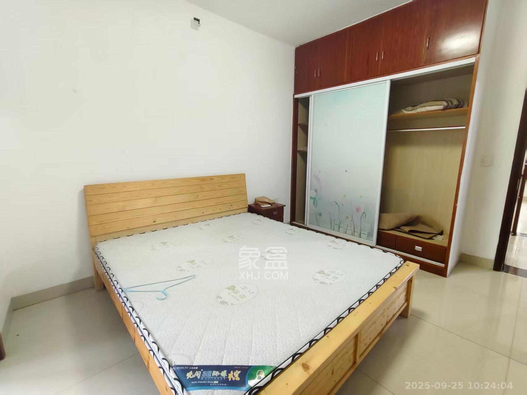 水印康桥 2室2厅1卫 800.0元/月 水印康桥 2室2厅1卫 800.0元/月室内图