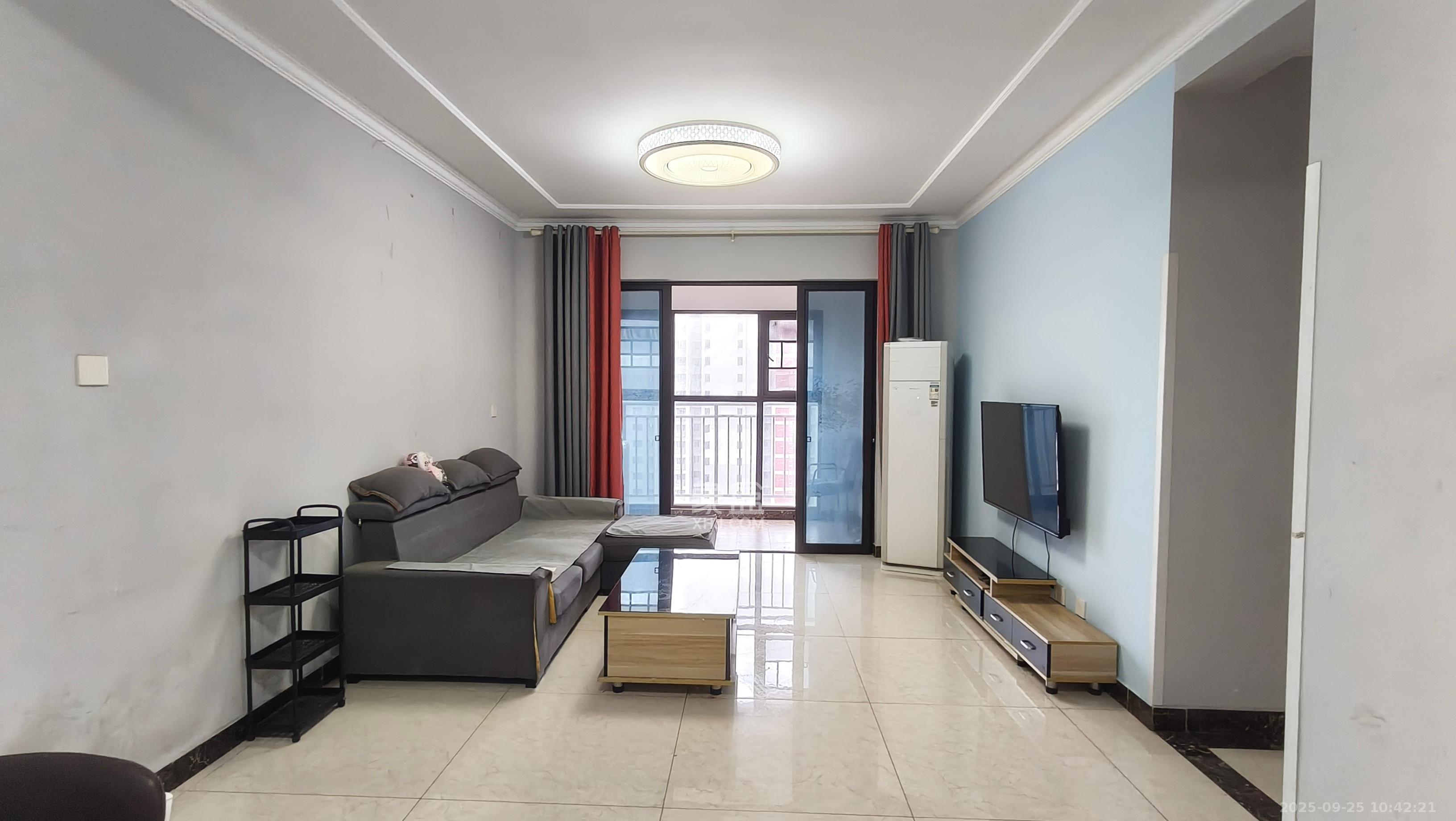 光明E城 3室2厅1卫 2600.0元/月 光明E城 3室2厅1卫 2600.0元/月室内图