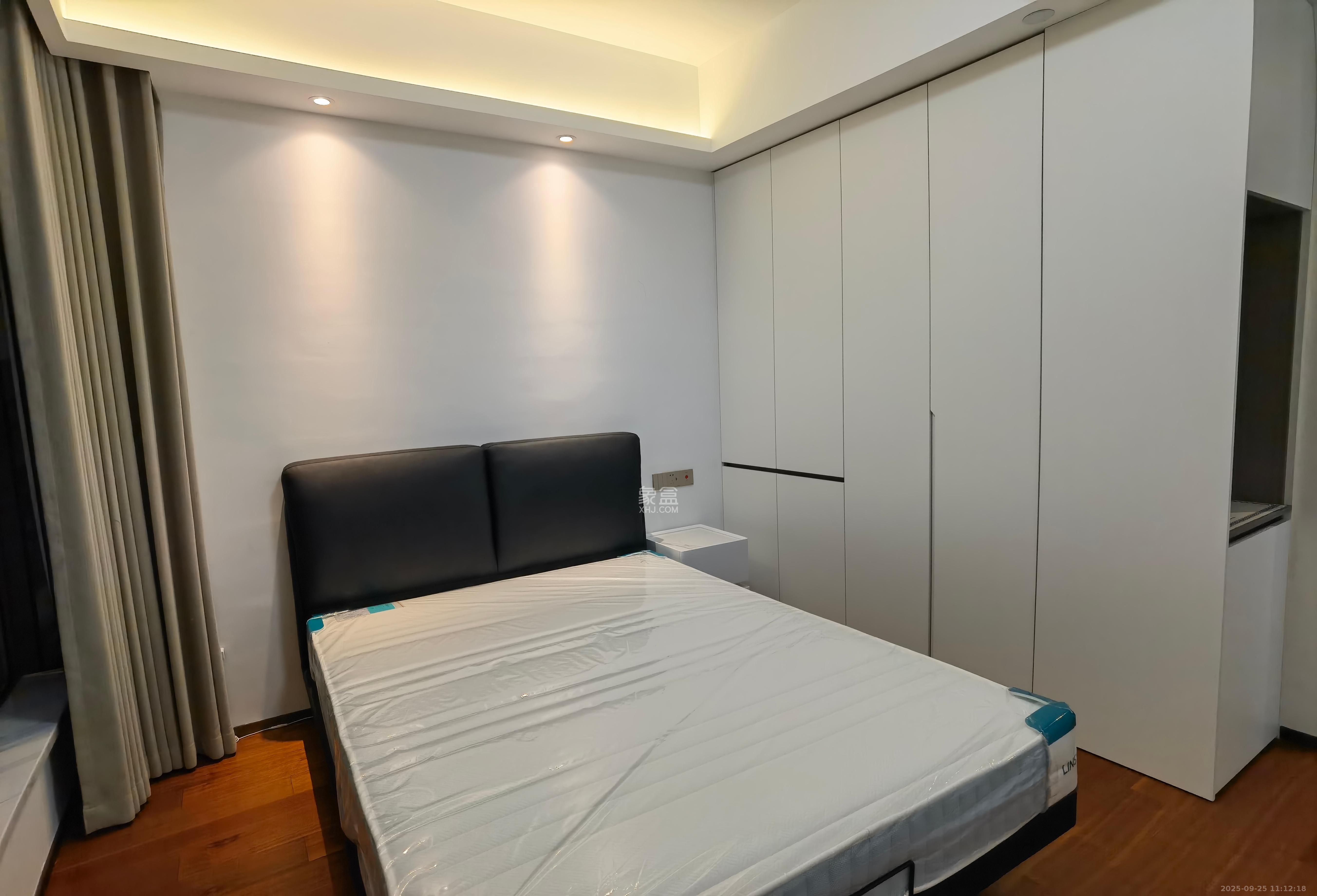 北辰瀚江府  3室2厅2卫    8500.0元/月室内图