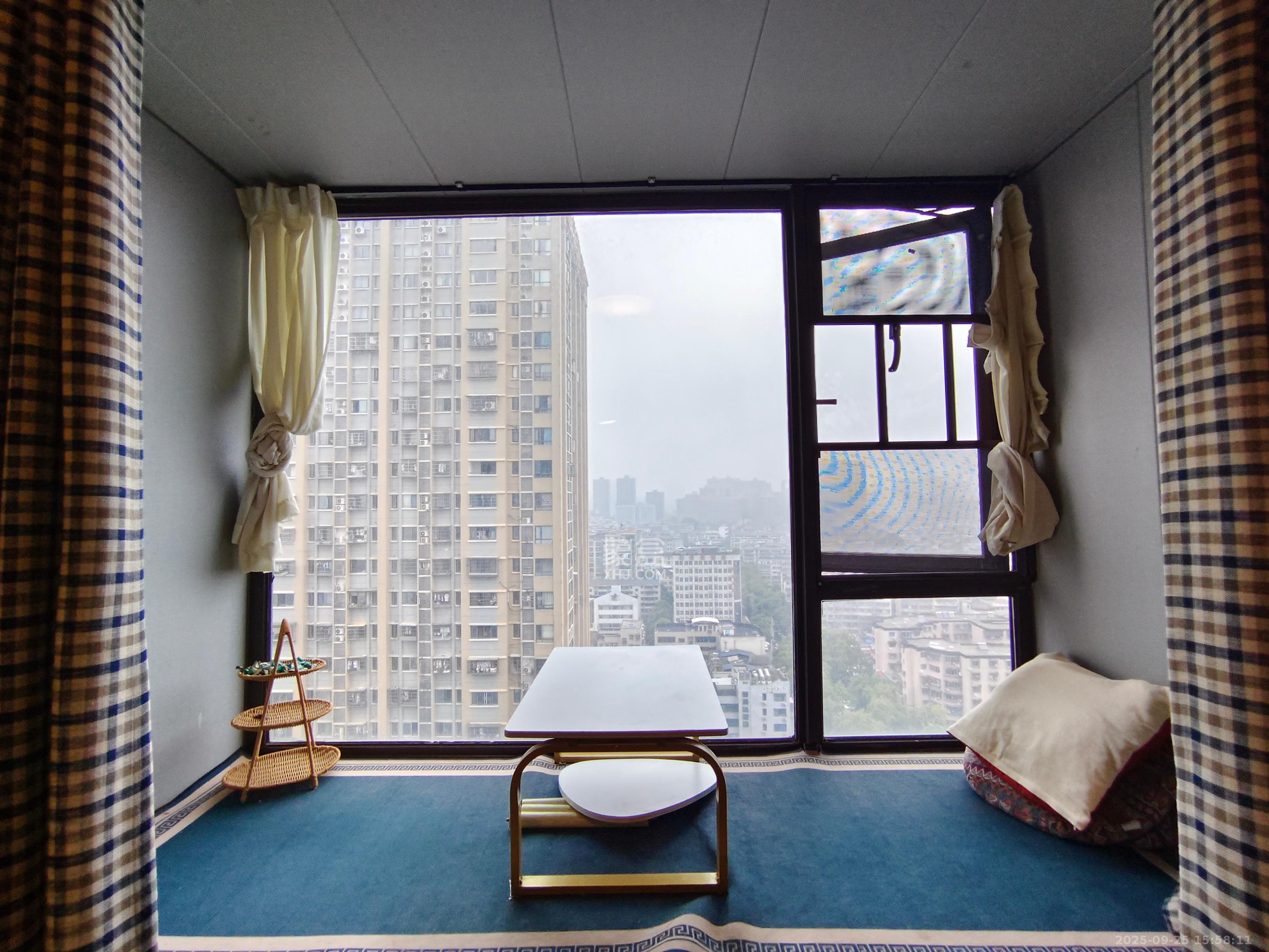 奥园城市天骄一期 1室1厅1卫 1600.0元/月 奥园城市天骄一期 1室1厅1卫 1600.0元/月室内图