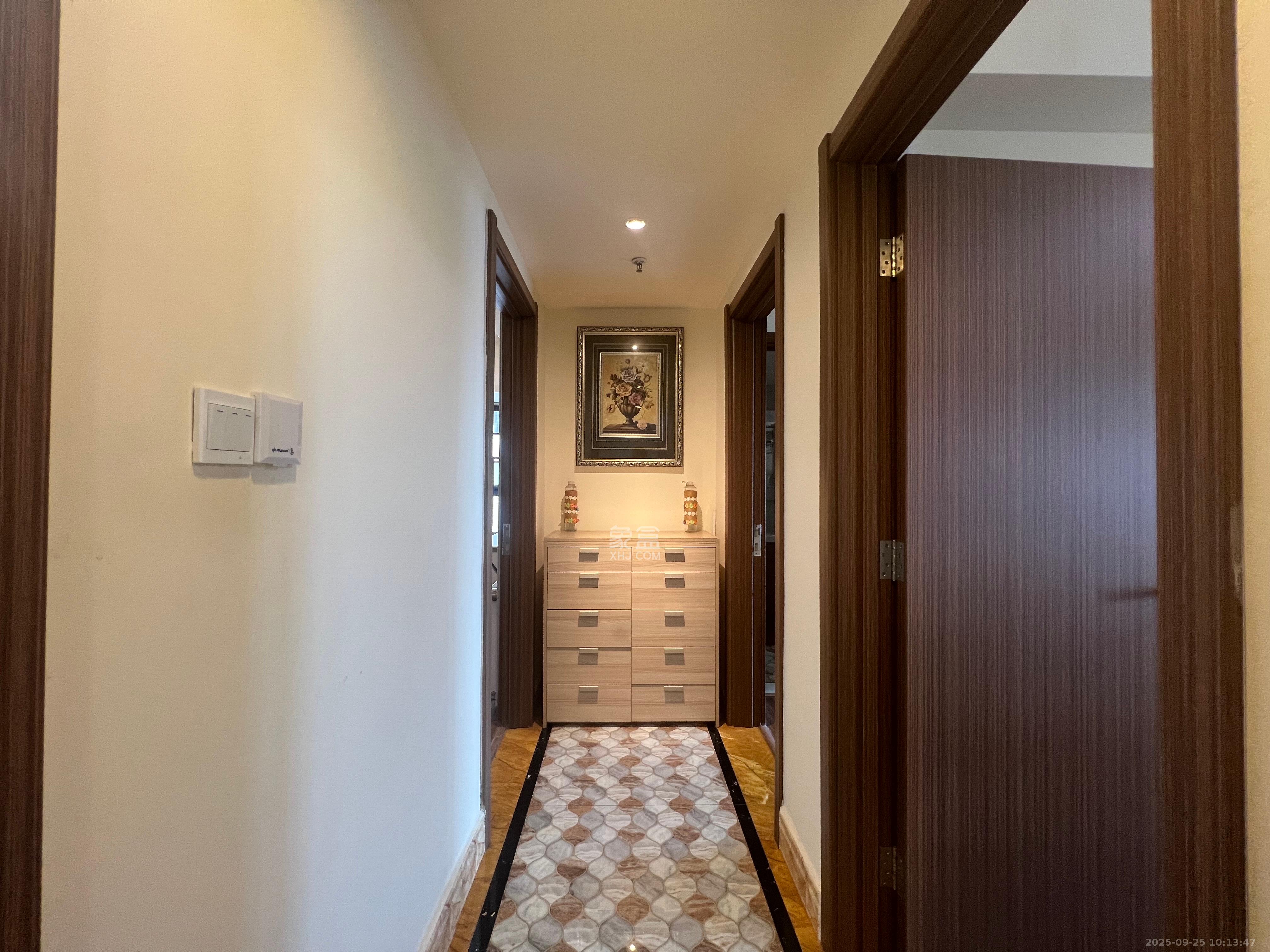 碧桂园威尼斯城 3室2厅2卫 3800.0元/月 碧桂园威尼斯城 3室2厅2卫 3800.0元/月室内图