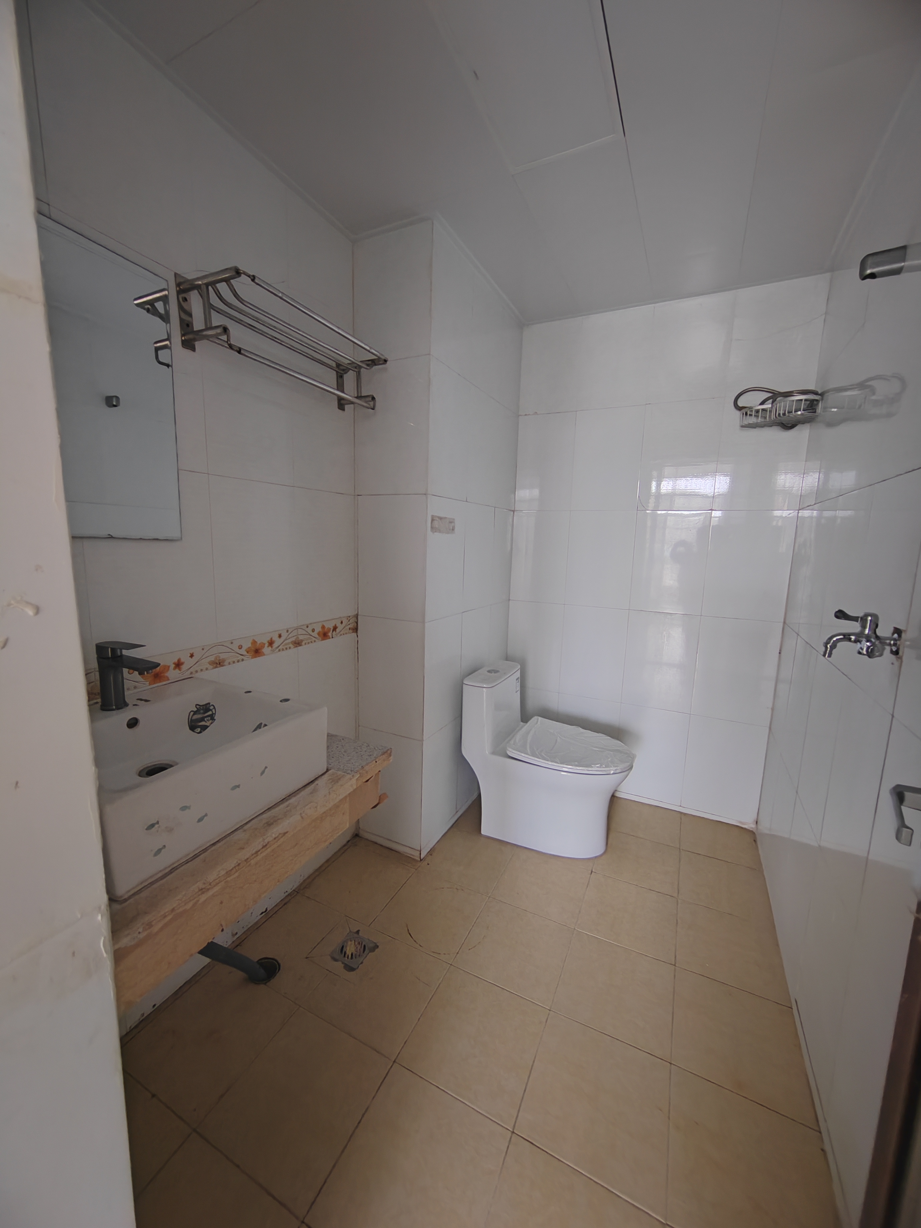 沁雅家园  3室2厅2卫    2700.0元/月室内图