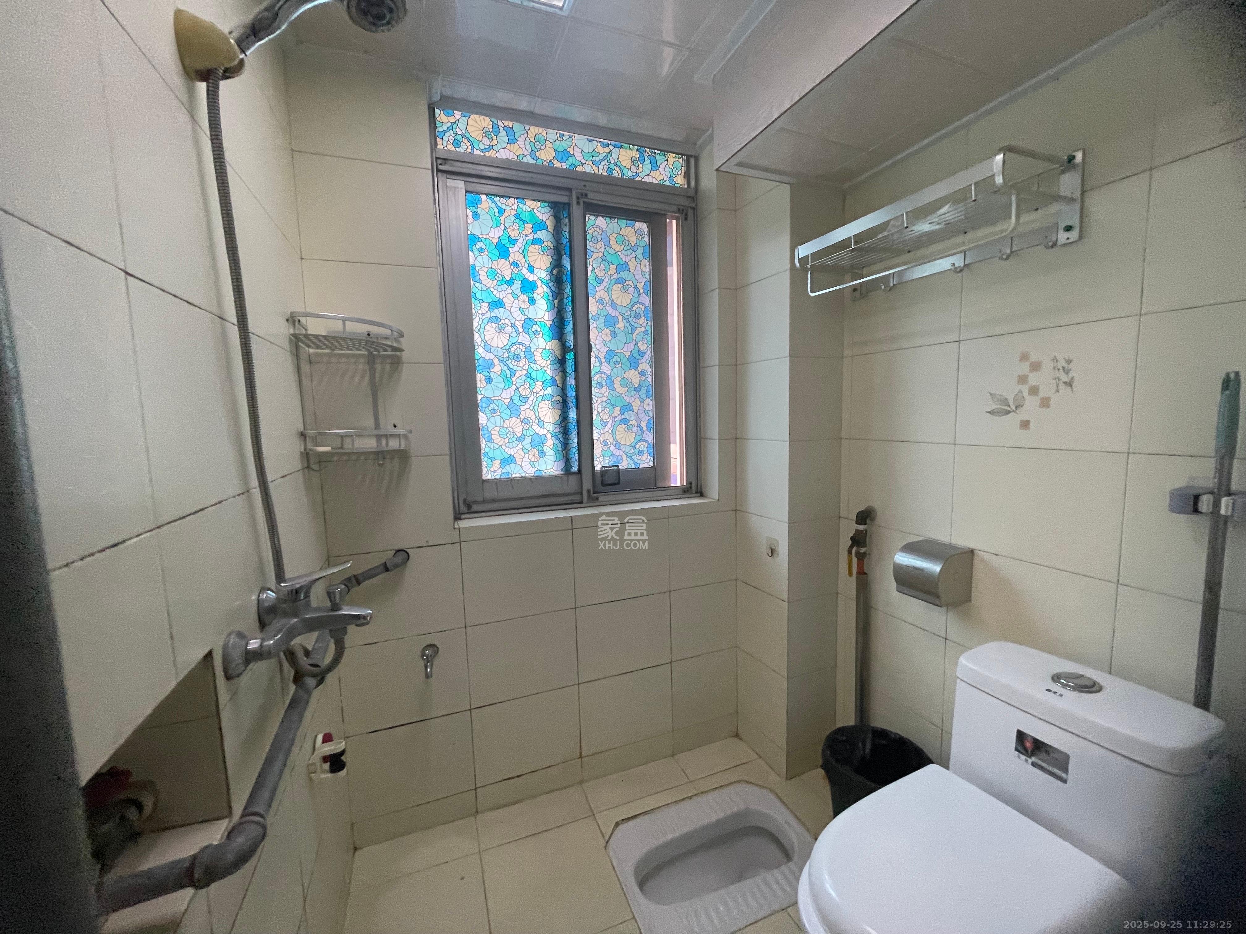 自来水设计公司宿舍 2室2厅1卫 2000.0元/月 自来水设计公司宿舍 2室2厅1卫 2000.0元/月室内图