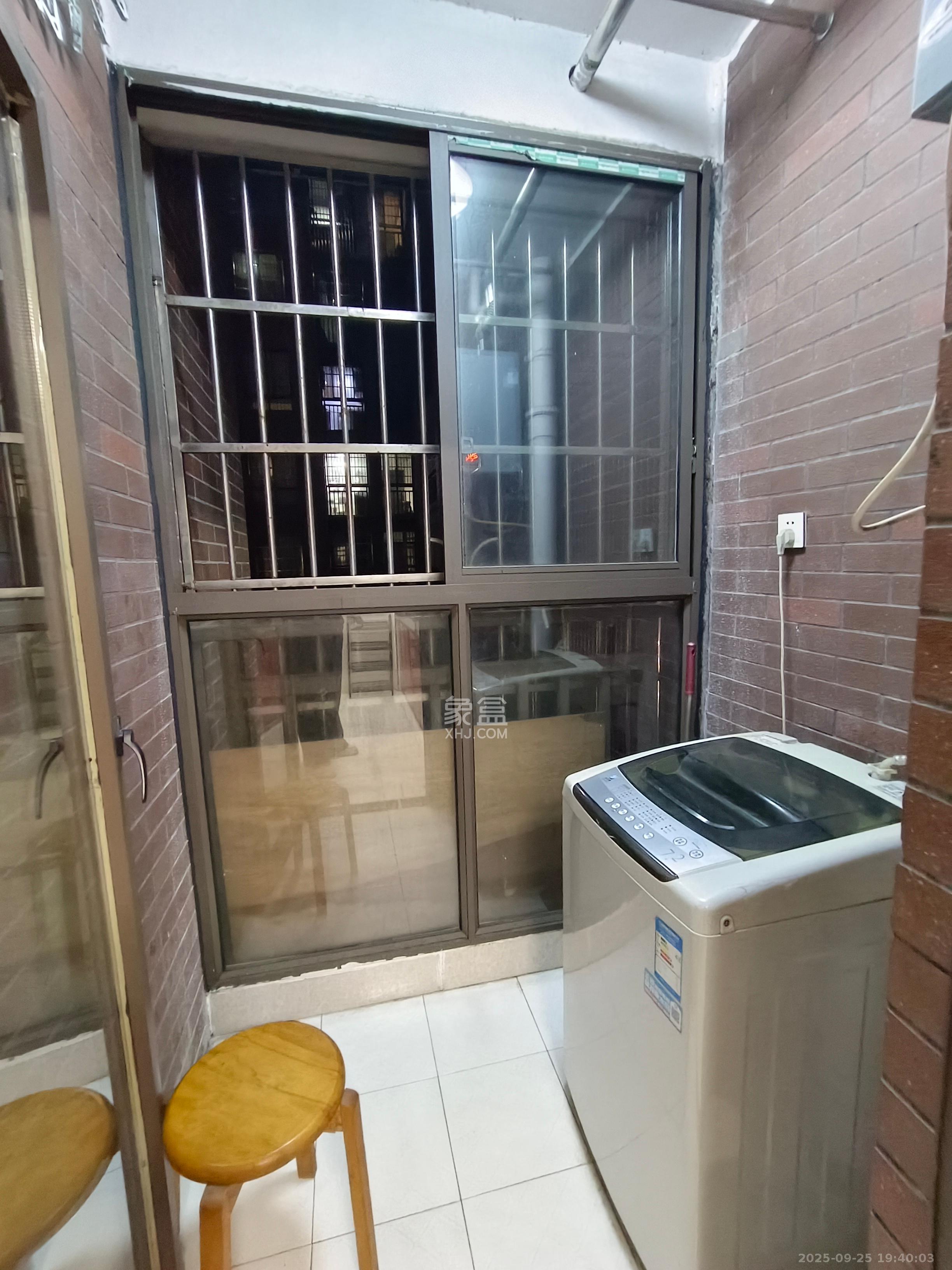 方略潇邦  2室2厅1卫    1600.0元/月室内图