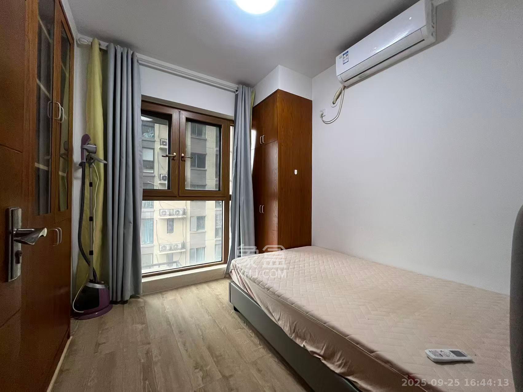 梅溪湖合能璞丽  3室2厅2卫    2600.0元/月室内图