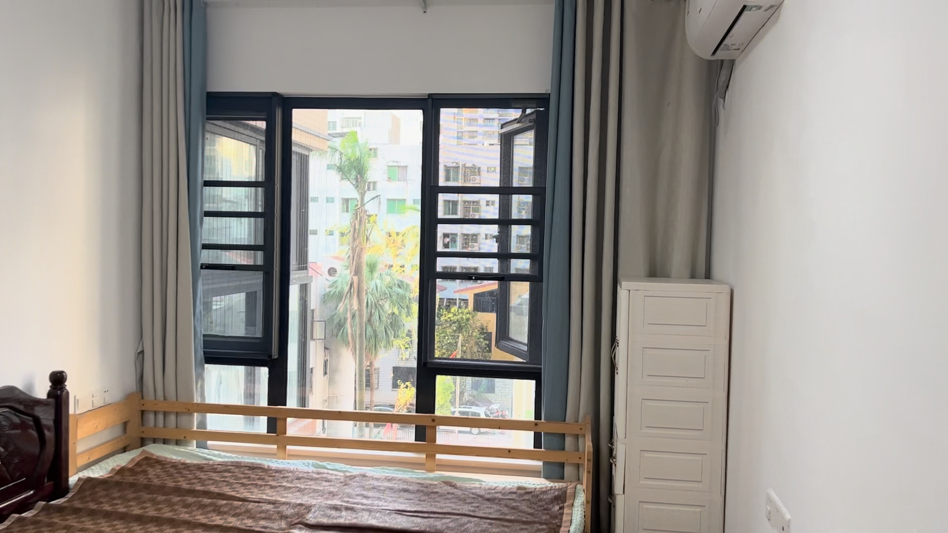 龙昆悦城 2室2厅1卫 2800.0元/月 龙昆悦城 2室2厅1卫 2800.0元/月室内图