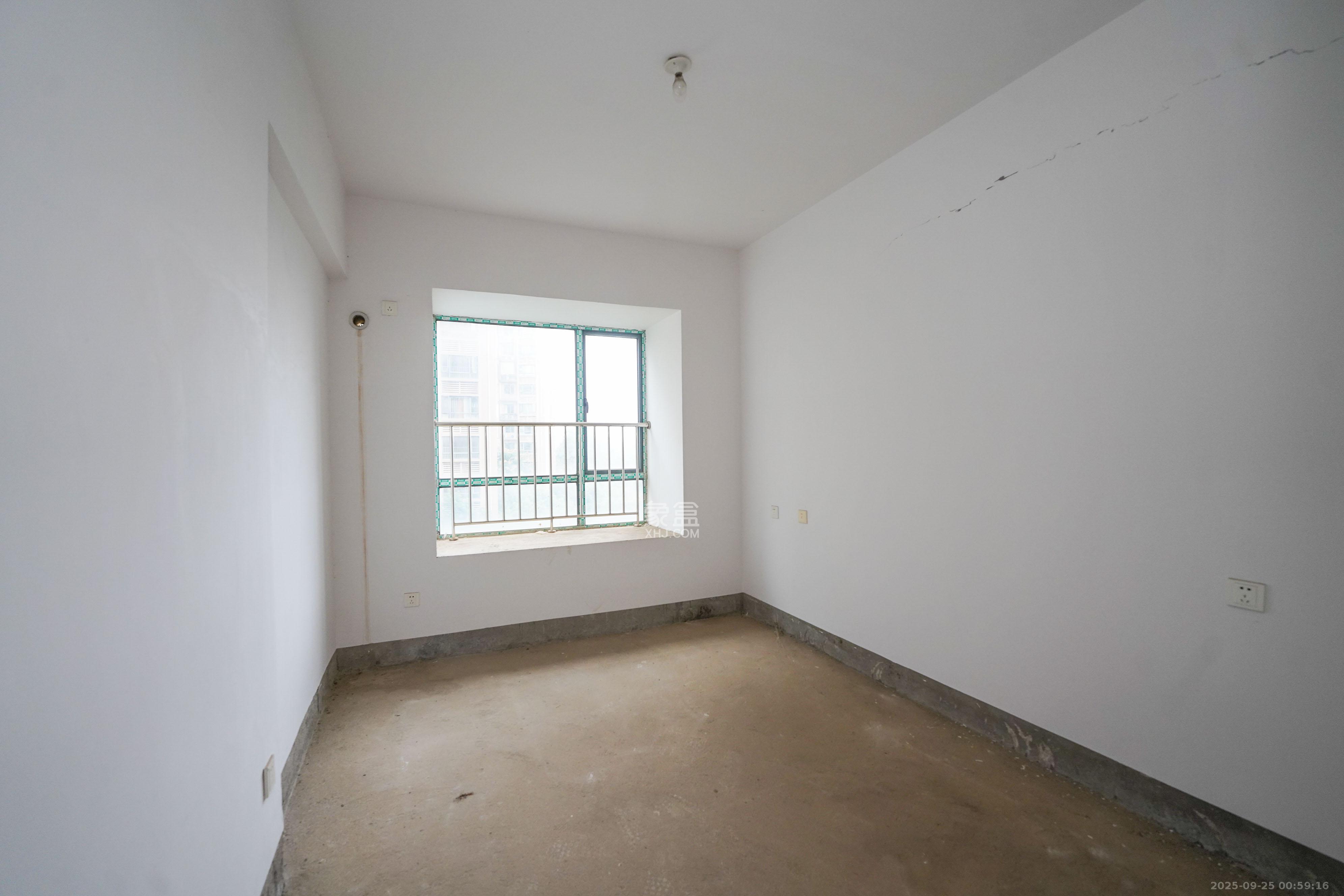 和美星城 4室1厅2卫 100.0万 和美星城 4室1厅2卫 100.0万卧室