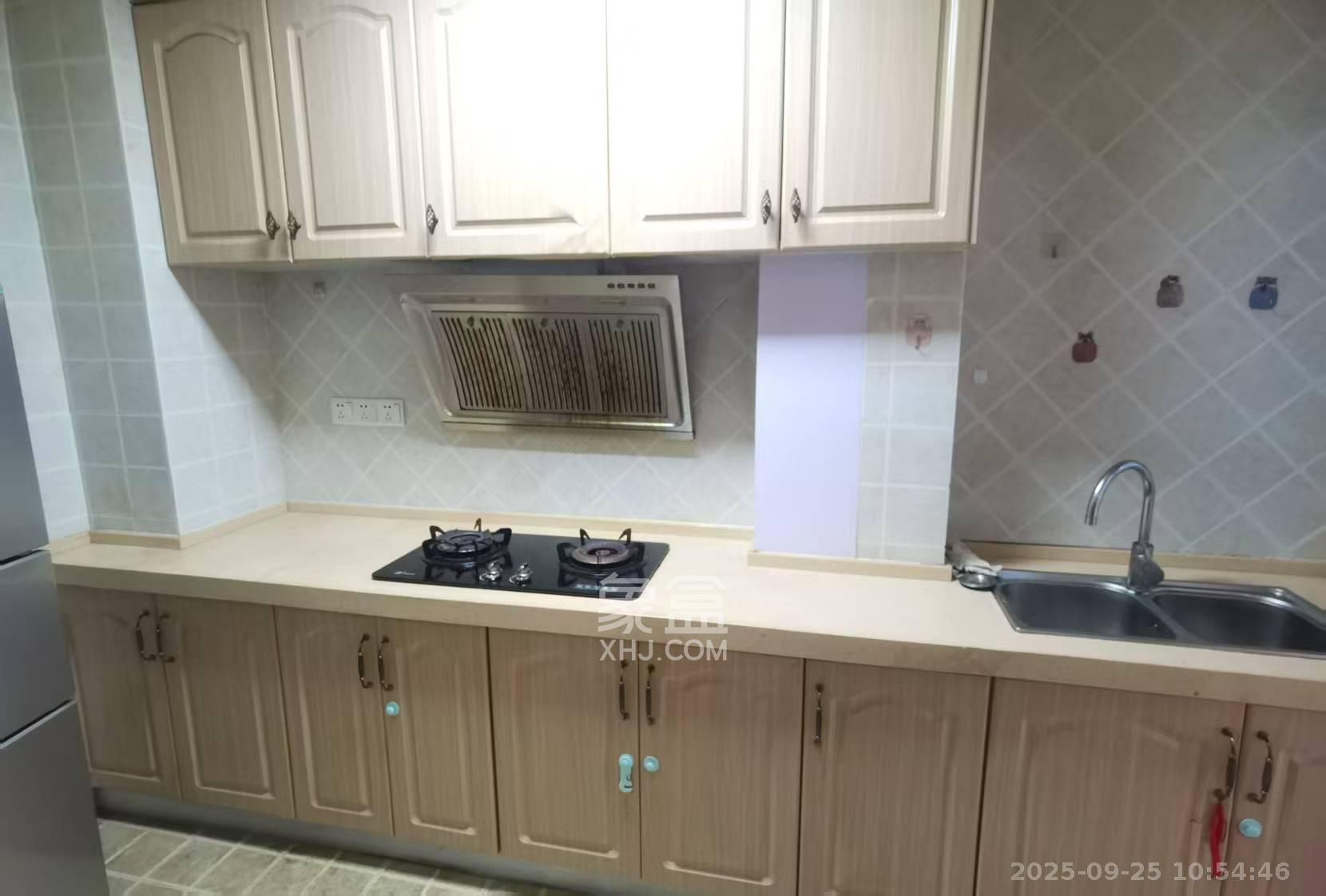 森林公园壹号(森林雅苑) 3室2厅1卫 2100.0元/月 森林公园壹号(森林雅苑) 3室2厅1卫 2100.0元/月室内图