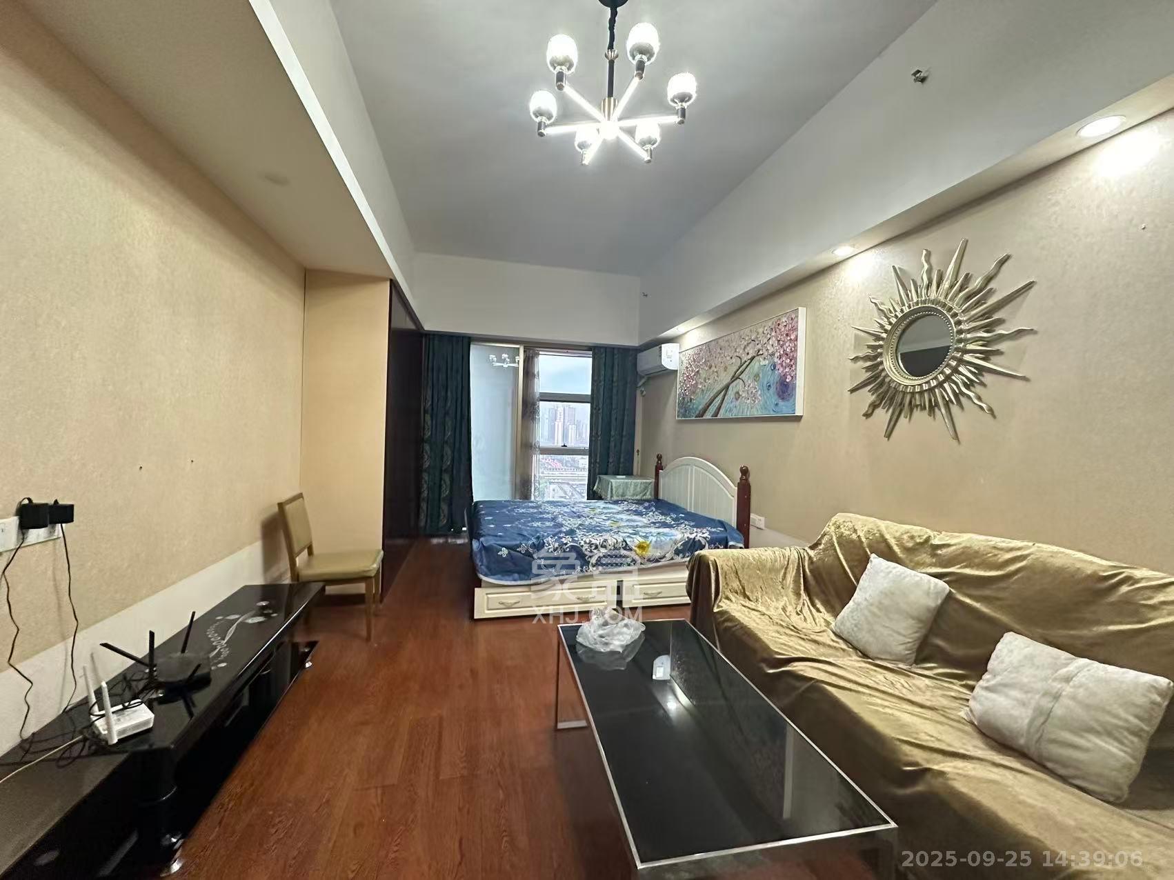 宇成朝阳广场 1室1厅1卫 1800.0元/月 宇成朝阳广场 1室1厅1卫 1800.0元/月室内图