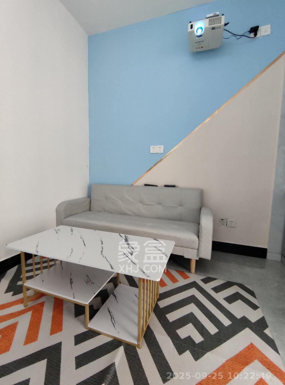 尚鑫海悦(新长海尚海城) 1室1厅1卫 1380.0元/月 尚鑫海悦(新长海尚海城) 1室1厅1卫 1380.0元/月室内图