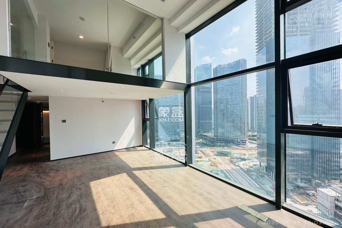 达美寰宇中心 2室2厅1卫 4000.0元/月 达美寰宇中心 2室2厅1卫 4000.0元/月室内图