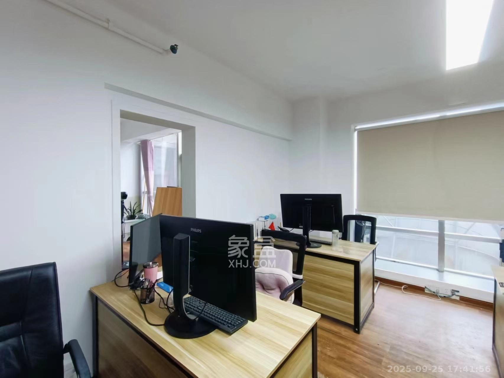 明城国际  1室1厅1卫    3500.0元/月室内图