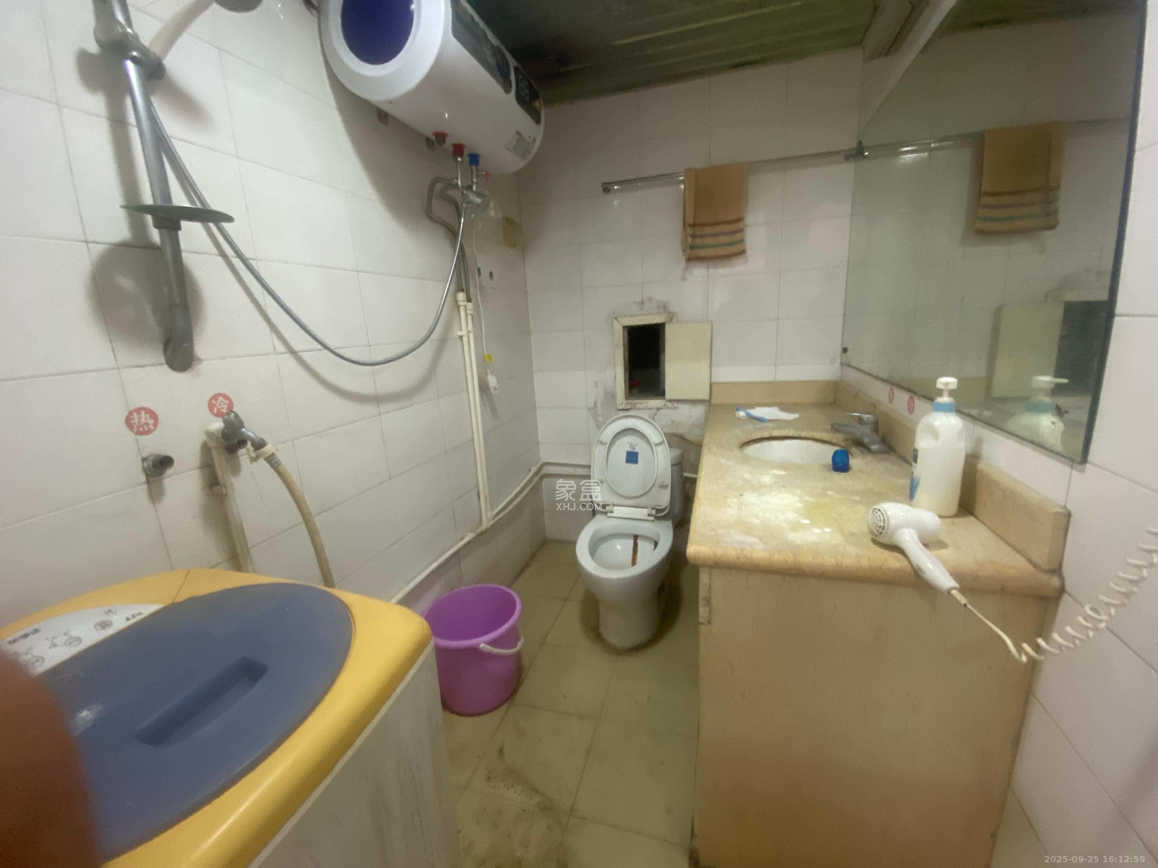 锦华时代 1室1厅1卫 1000.0元/月 锦华时代 1室1厅1卫 1000.0元/月室内图