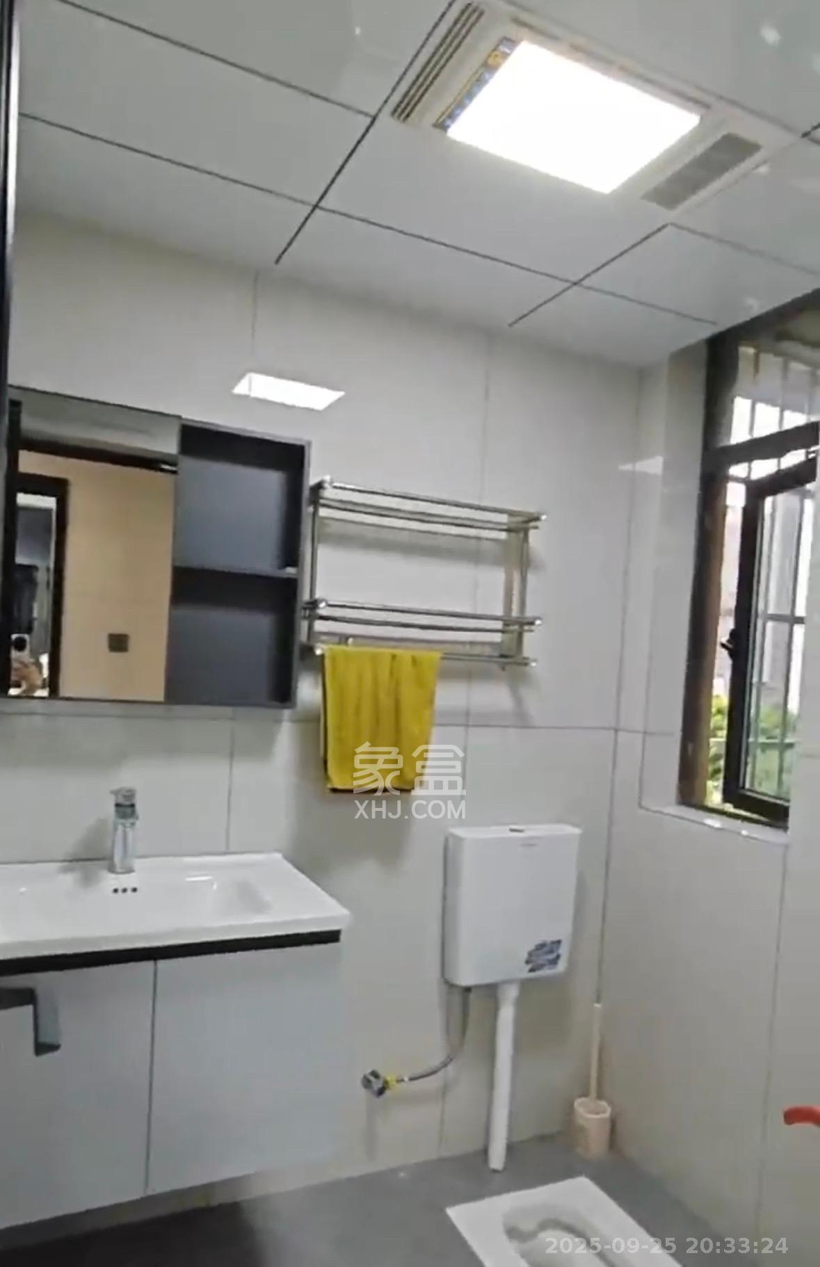 嘉雨兴园 2室1厅1卫 2800.0元/月 嘉雨兴园 2室1厅1卫 2800.0元/月室内图