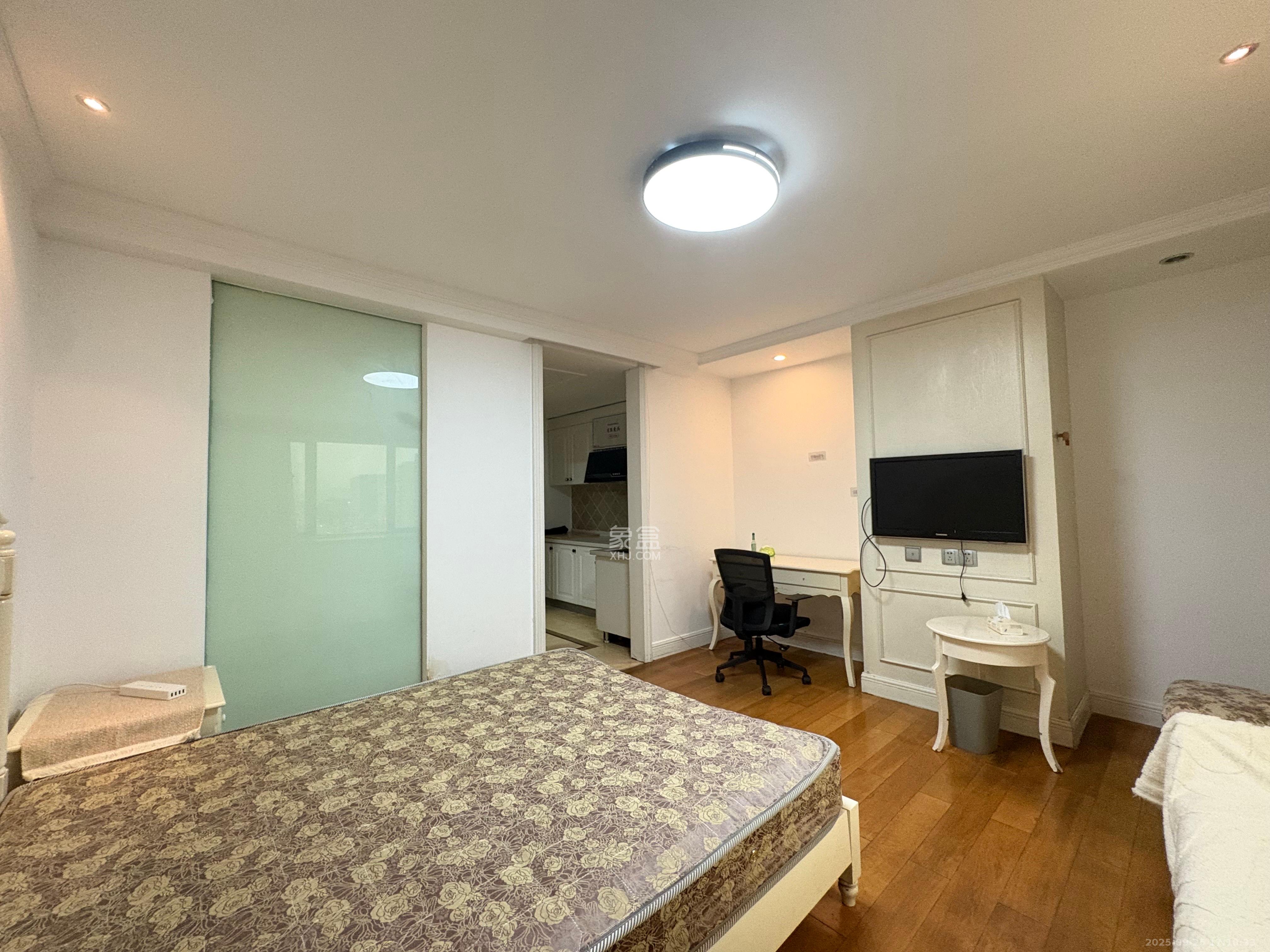 沁园春御院 1室1厅1卫 1500.0元/月 沁园春御院 1室1厅1卫 1500.0元/月室内图