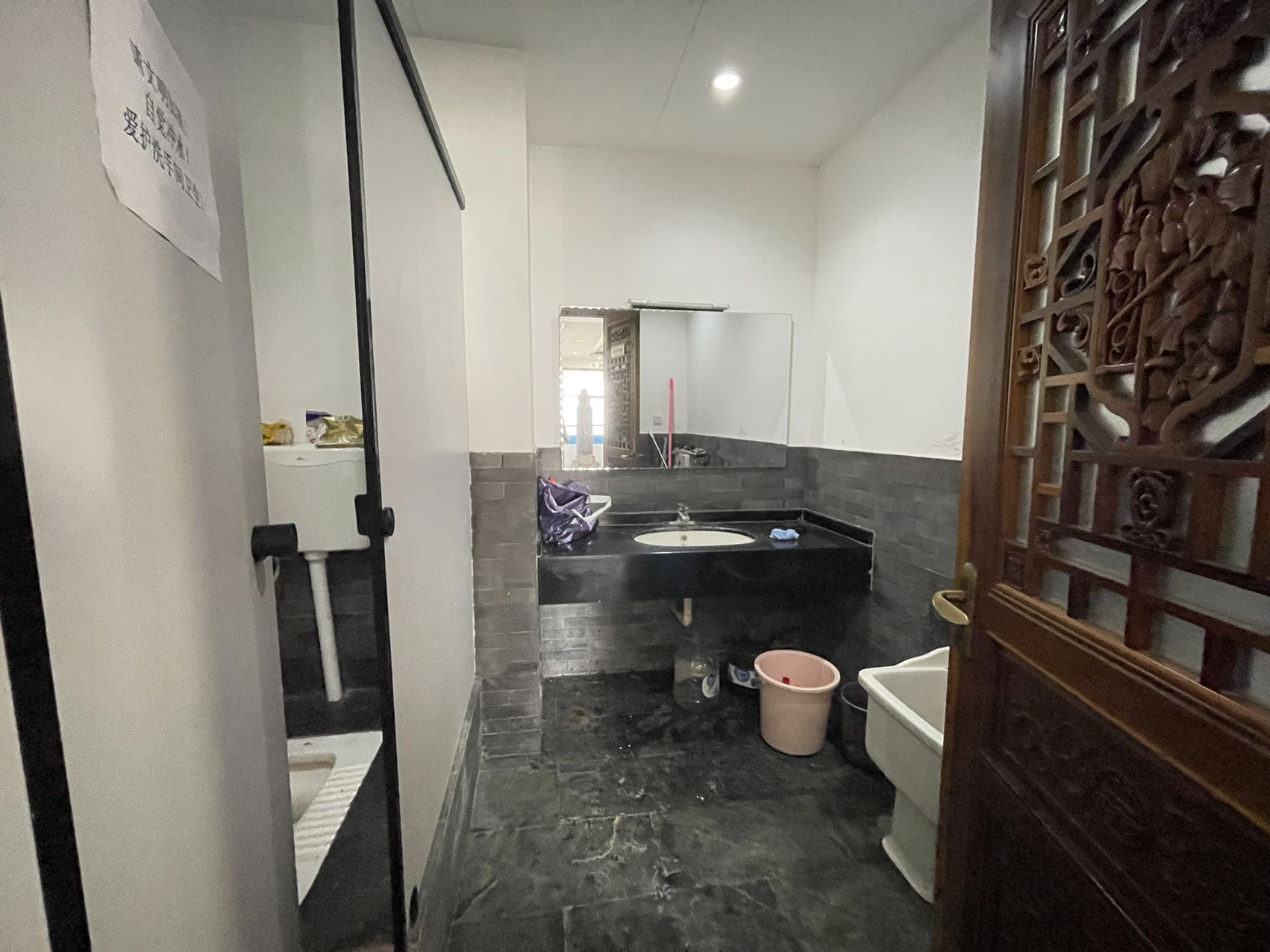 紫荆信息公寓 8室2厅2卫 17000.0元/月 紫荆信息公寓 8室2厅2卫 17000.0元/月室内图