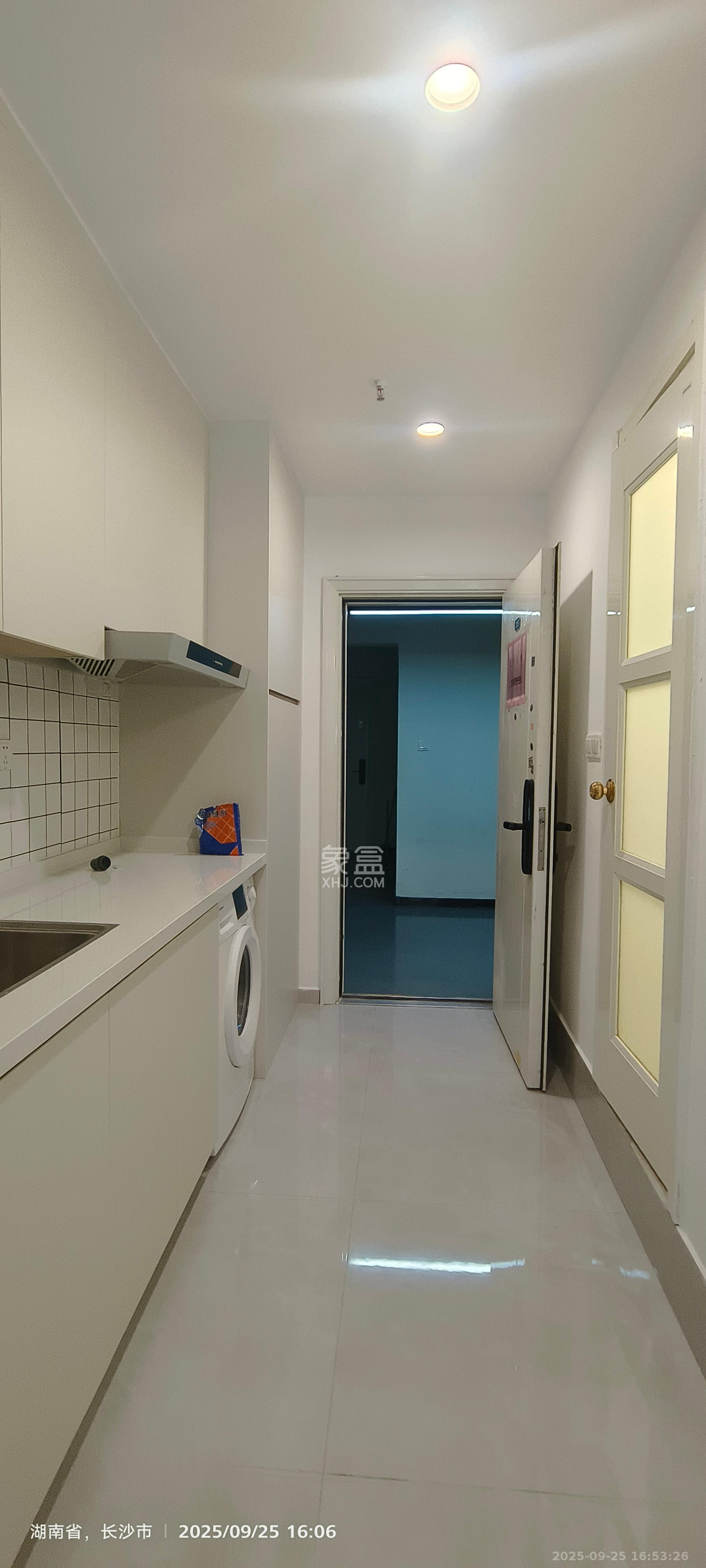 碧桂园威尼斯城 1室1厅1卫 1400.0元/月 碧桂园威尼斯城 1室1厅1卫 1400.0元/月室内图