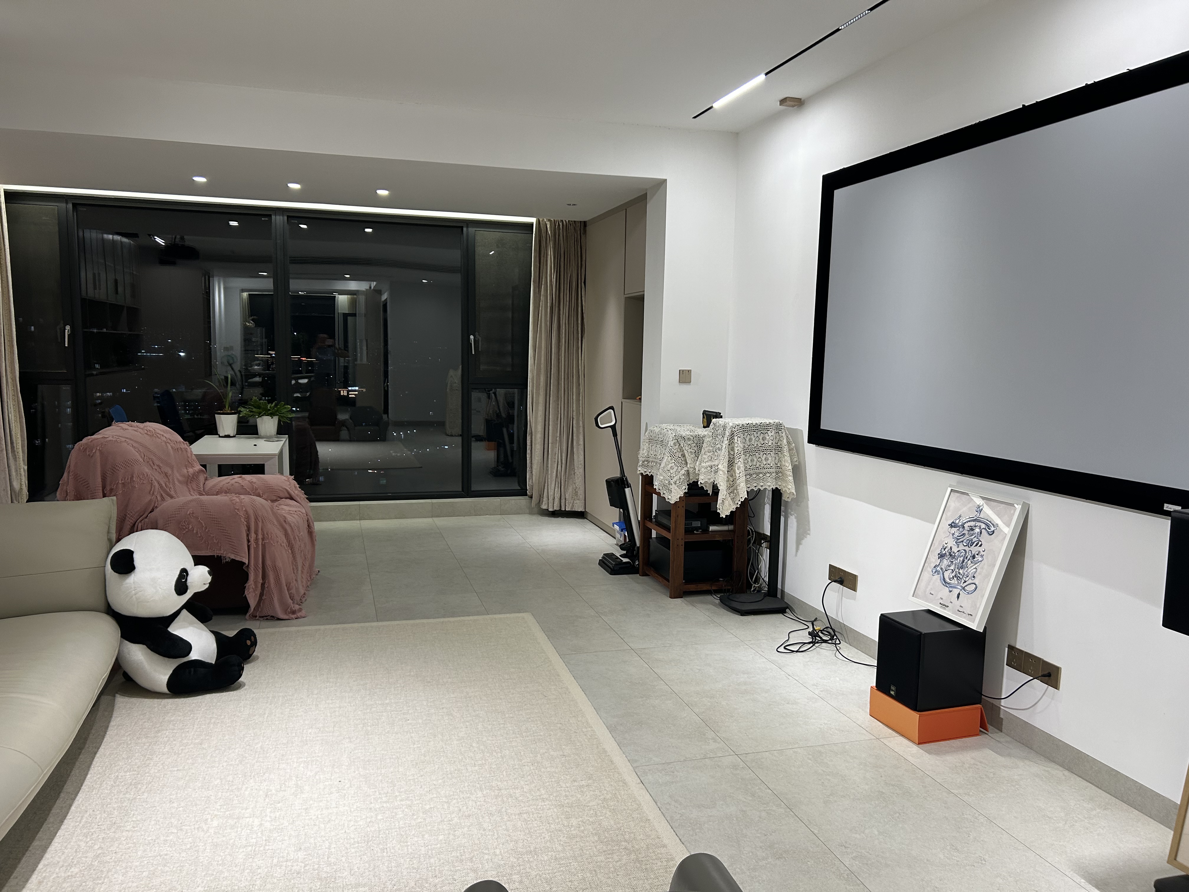 富力首府 3室2厅2卫 9800.0元/月 富力首府 3室2厅2卫 9800.0元/月室内图