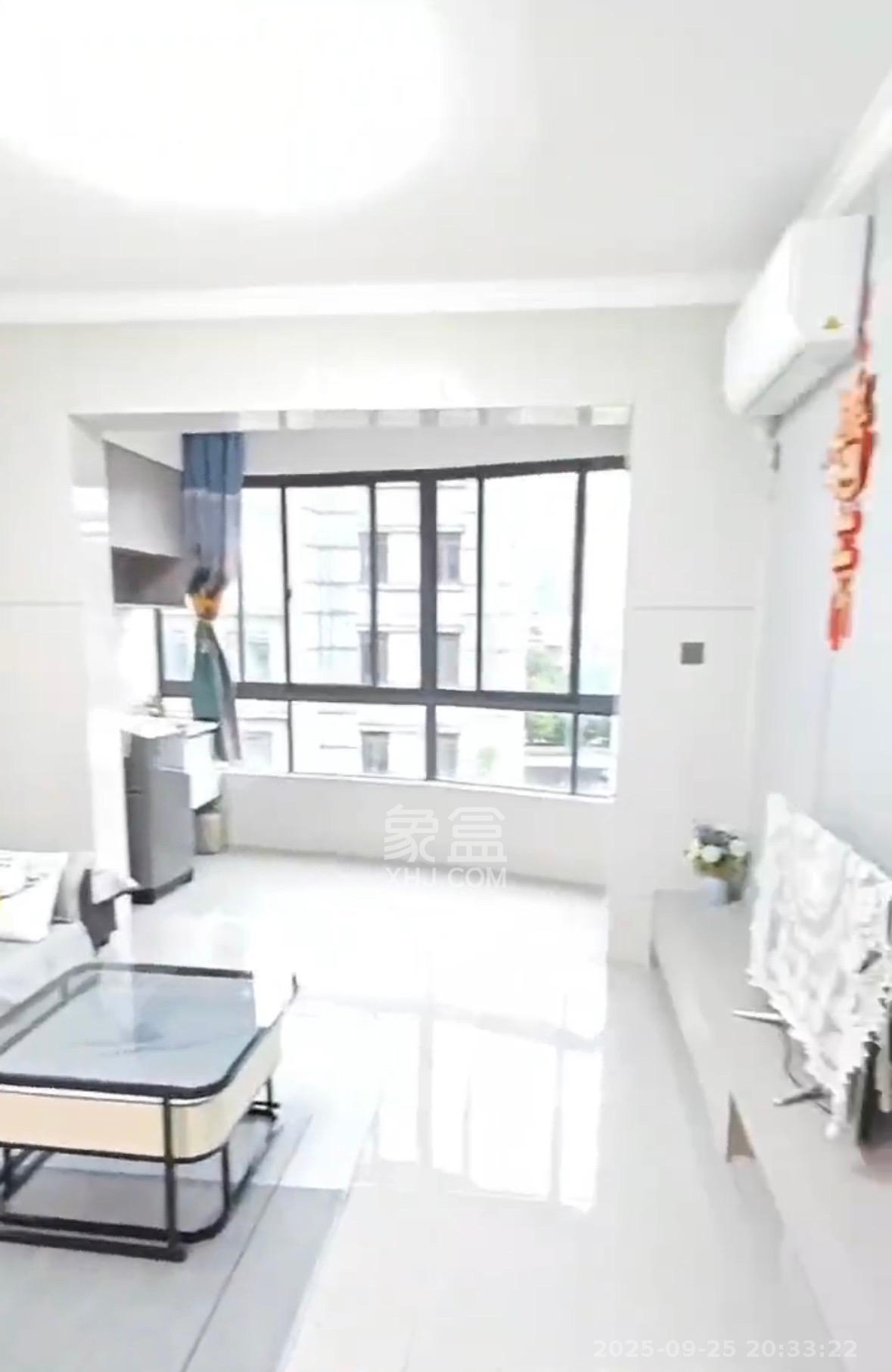 嘉雨兴园 2室1厅1卫 2800.0元/月 嘉雨兴园 2室1厅1卫 2800.0元/月室内图