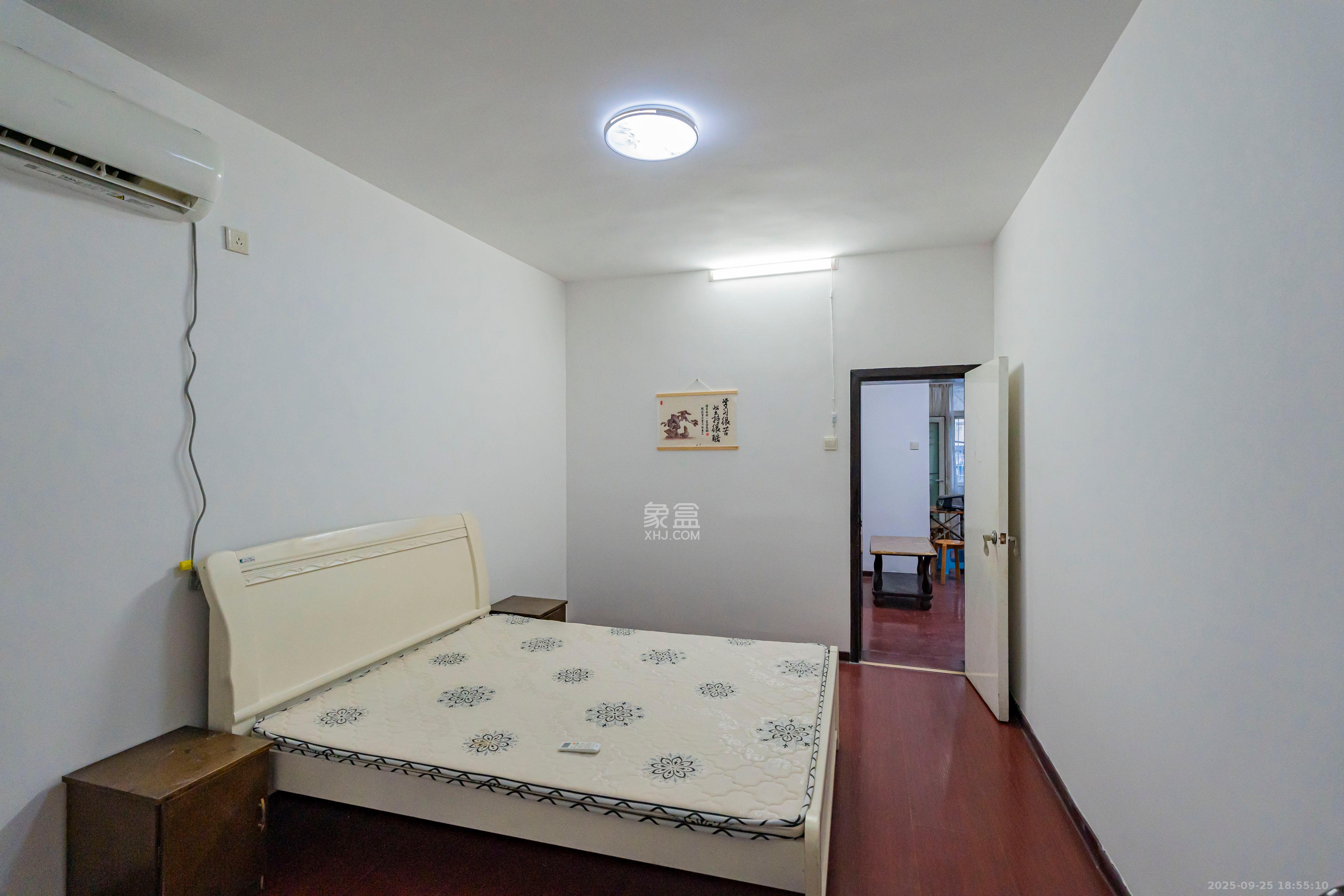 化工宿舍  1室0厅0卫    45.0万卧室