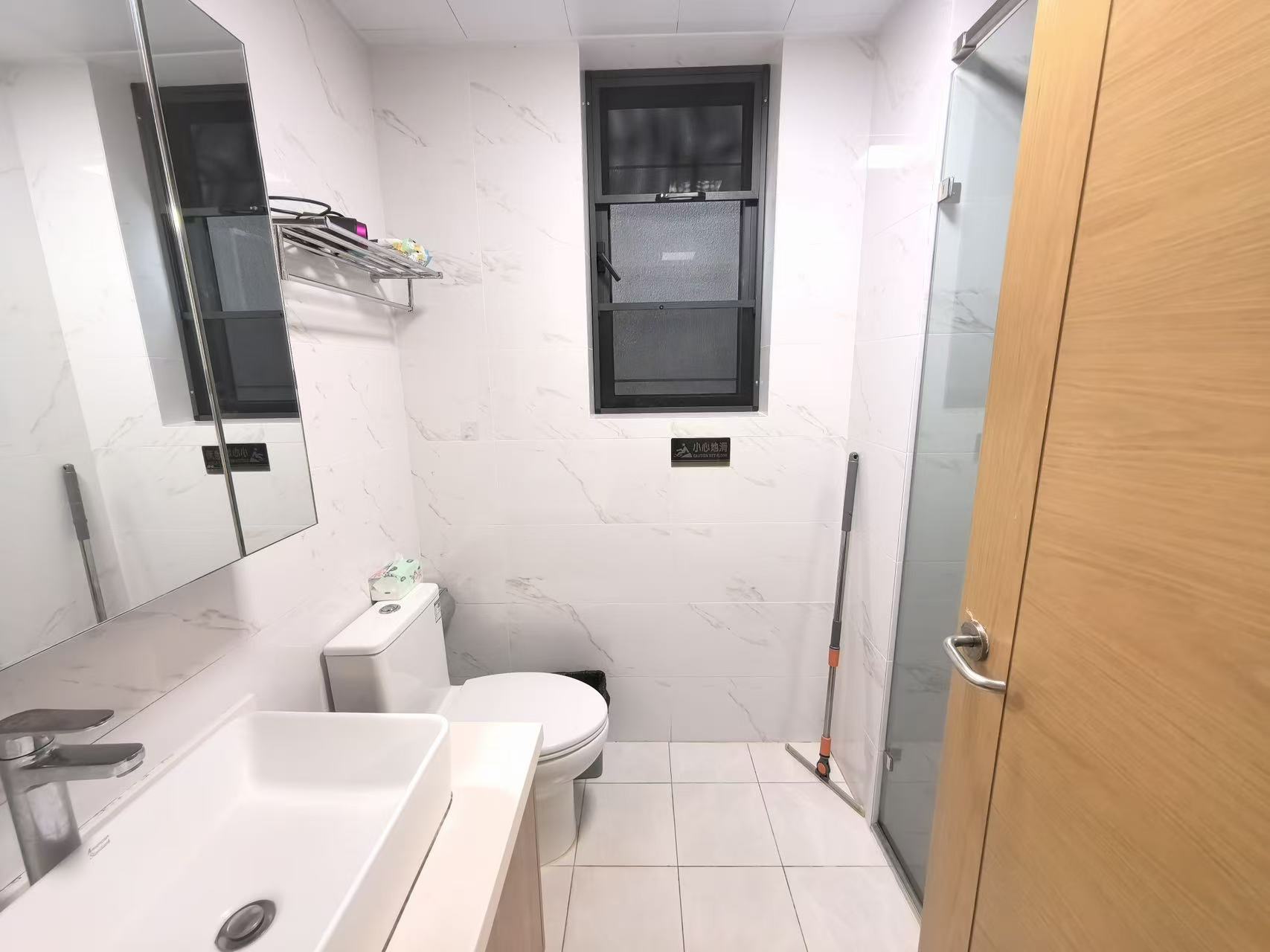 星华海岸城四期 1室0厅0卫 3500.0元/月 星华海岸城四期 1室0厅0卫 3500.0元/月室内图