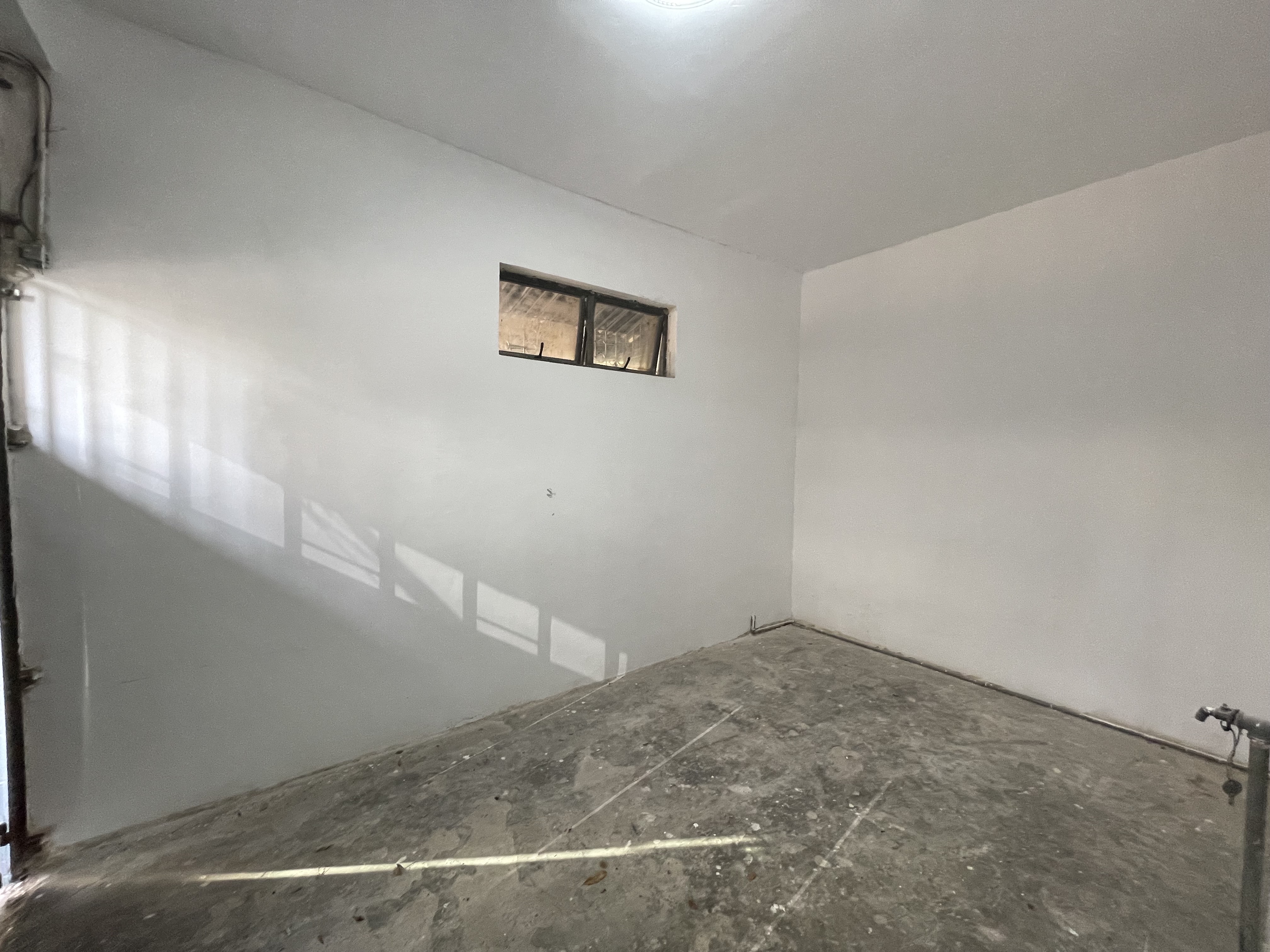 华汇别墅小区 5室2厅3卫 9000.0元/月 华汇别墅小区 5室2厅3卫 9000.0元/月小区图