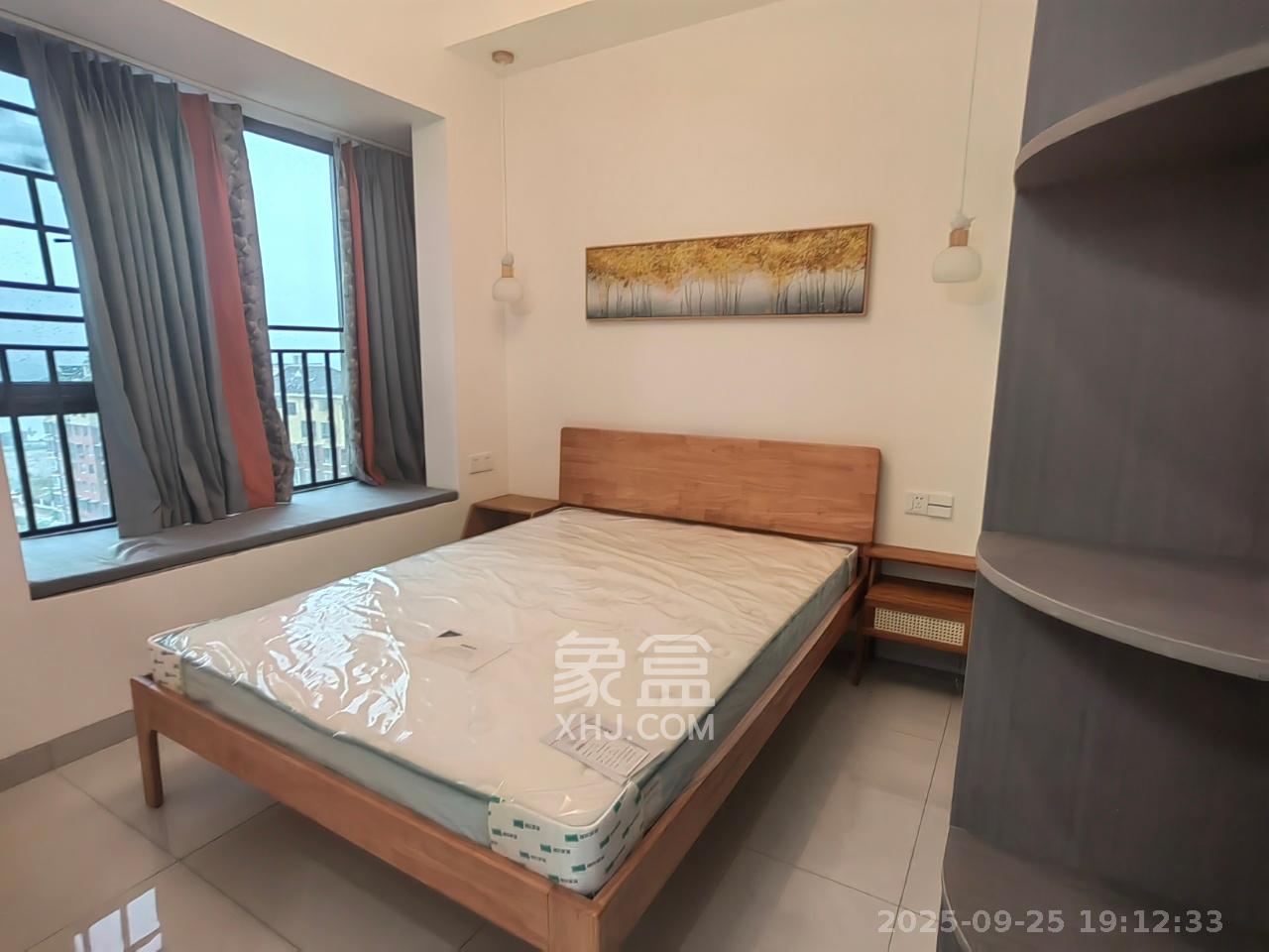 蓝光雍锦半岛   55.0㎡      1700.0元/月室内图