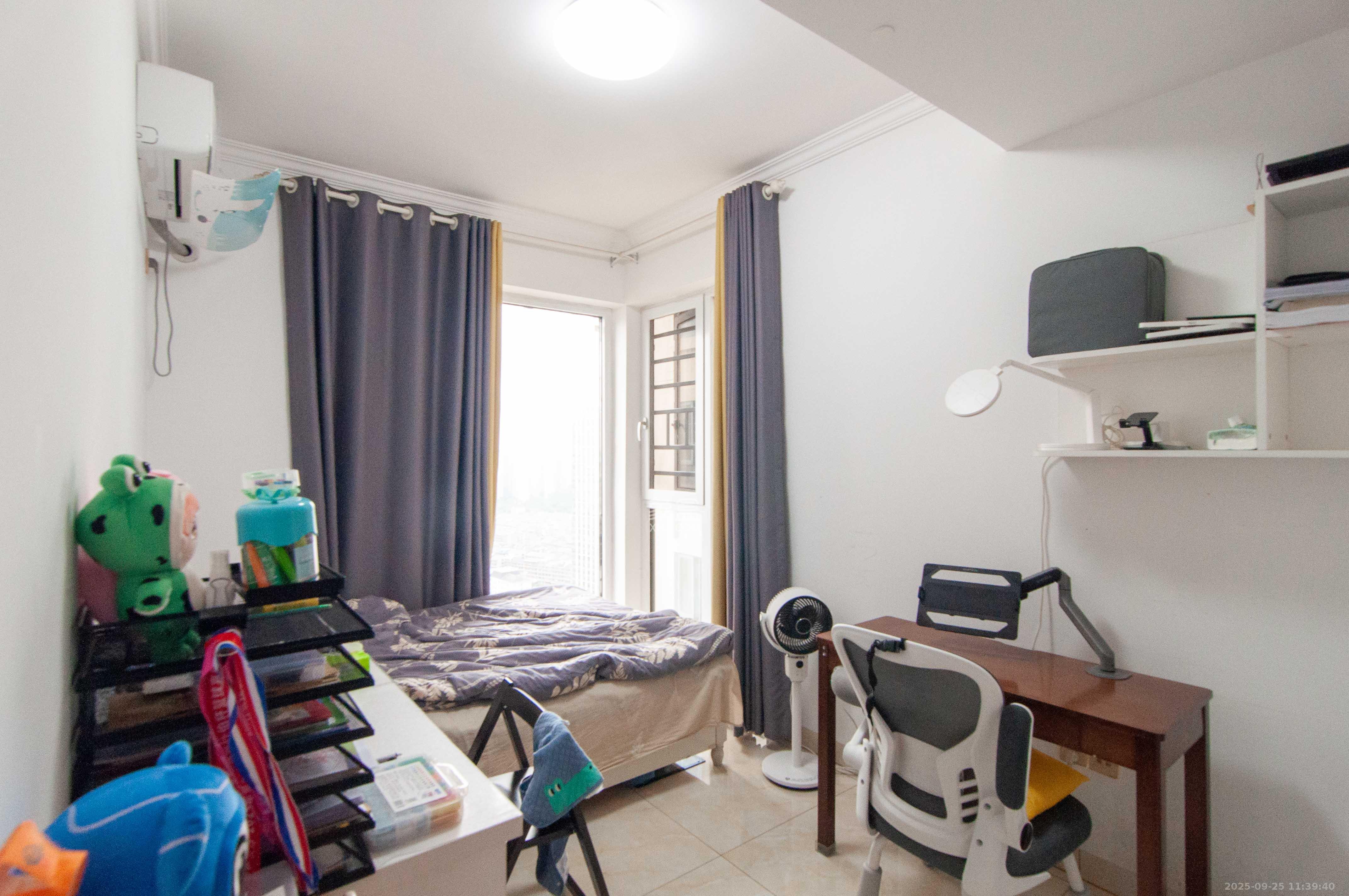 中建梅溪湖中心  3室2厅2卫    128.0万其他