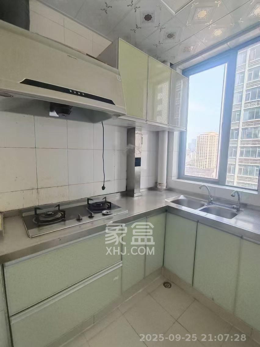 湘域中央 2室1厅1卫 2800.0元/月 湘域中央 2室1厅1卫 2800.0元/月室内图