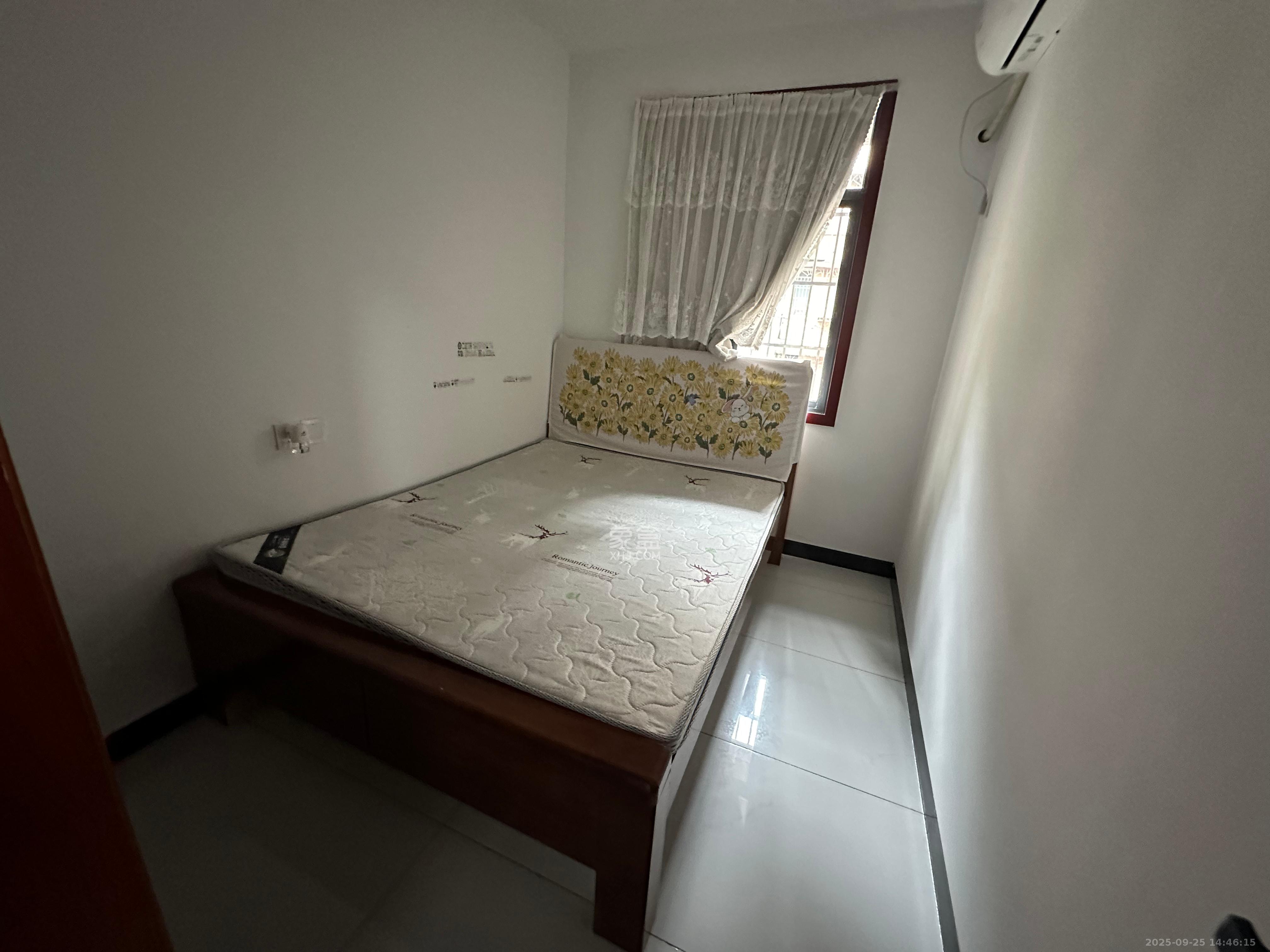 三湘小区 2室1厅1卫 1400.0元/月 三湘小区 2室1厅1卫 1400.0元/月室内图