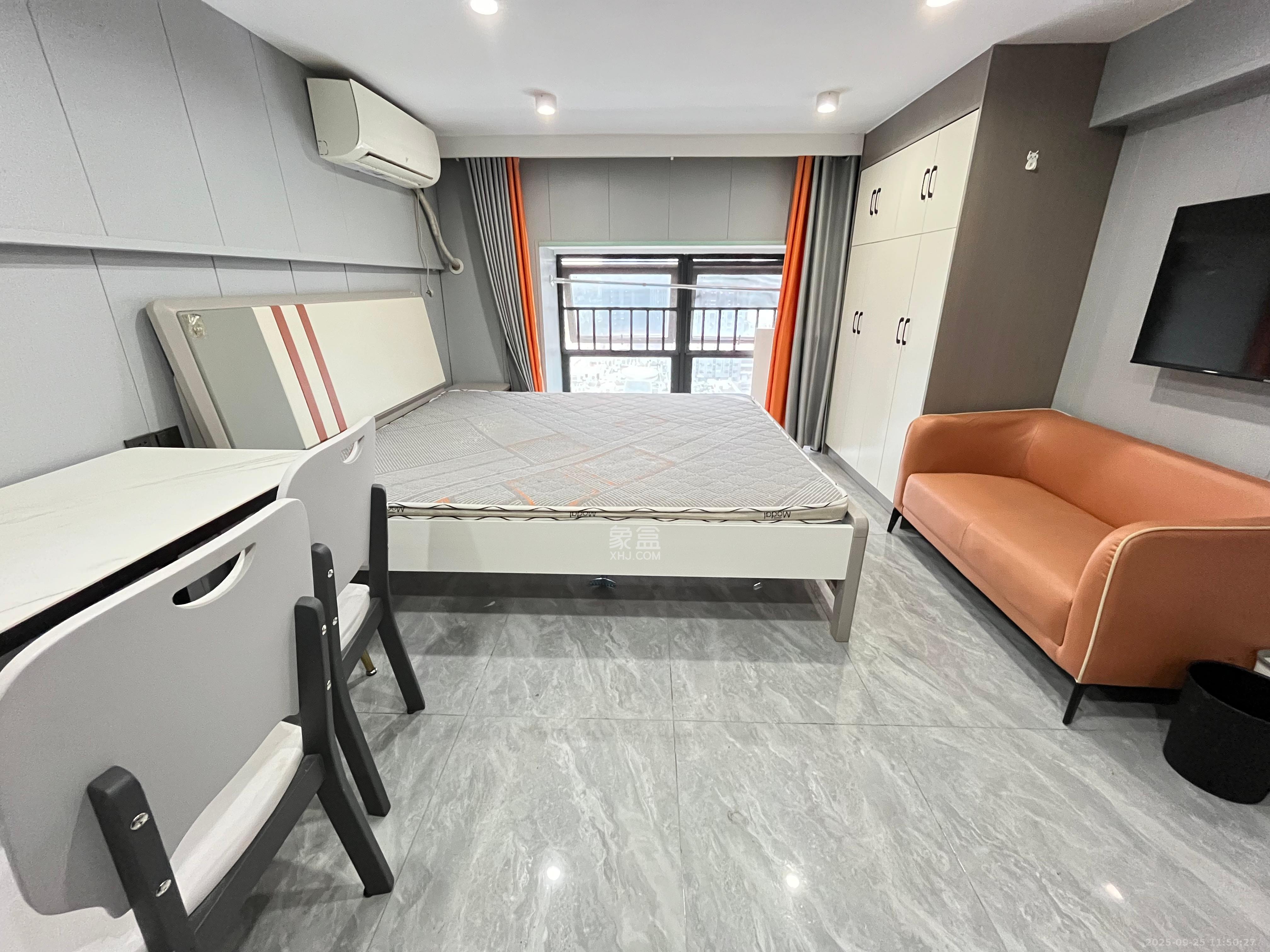 龙湖新壹城 1室1厅1卫 1500.0元/月 龙湖新壹城 1室1厅1卫 1500.0元/月室内图